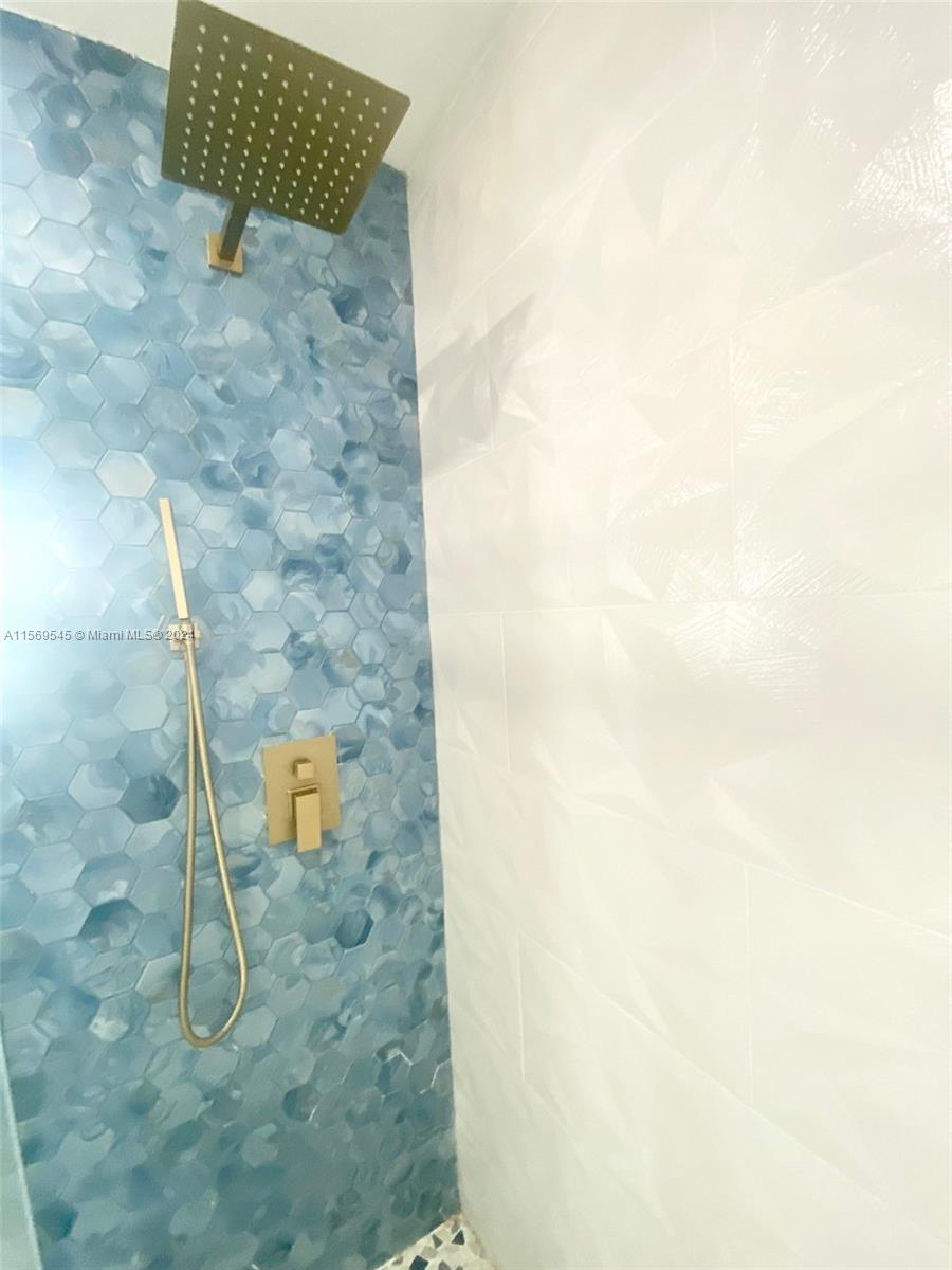 1740 NW 105th Ave 0, Pembroke Pines, Florida 33026, 3 Bedrooms Bedrooms, ,2 BathroomsBathrooms,Residentiallease,For Rent,1740 NW 105th Ave 0,A11569545