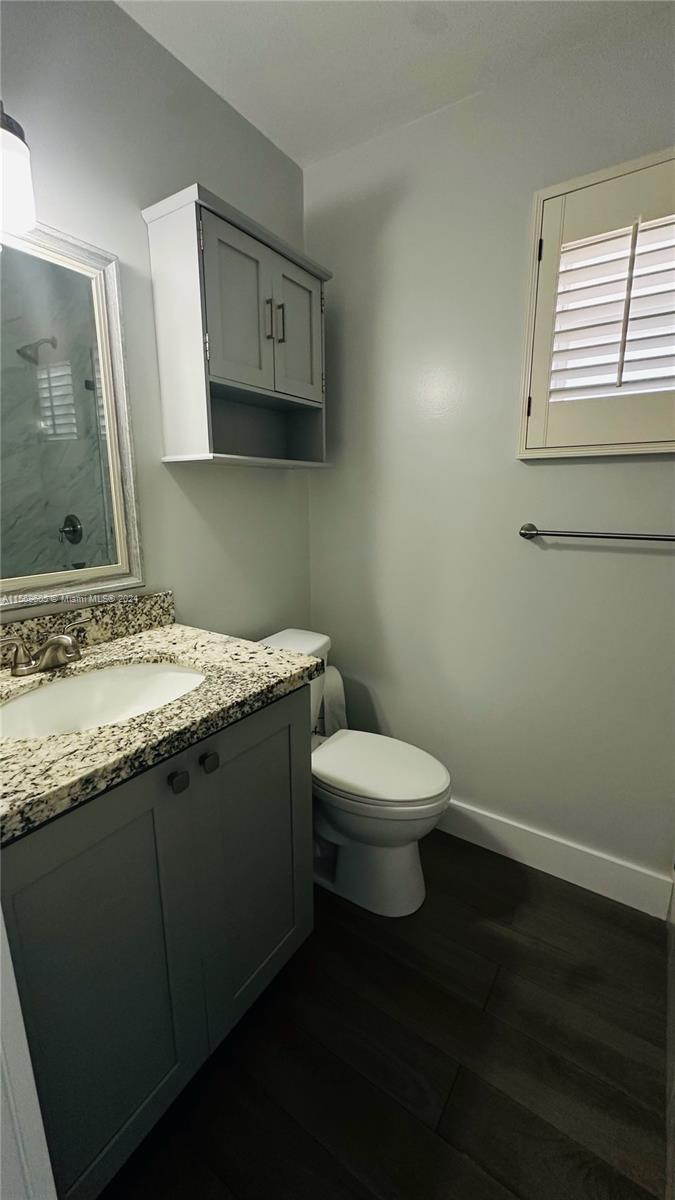 3055 NW 13th St ., Miami, Florida 33125, 5 Bedrooms Bedrooms, ,4 BathroomsBathrooms,Residentiallease,For Rent,3055 NW 13th St .,A11569605