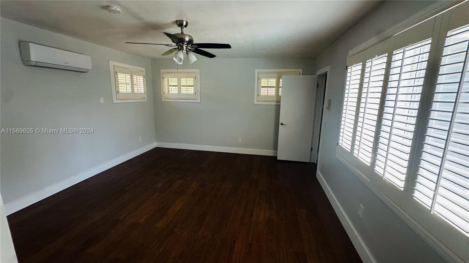 3055 NW 13th St ., Miami, Florida 33125, 5 Bedrooms Bedrooms, ,4 BathroomsBathrooms,Residentiallease,For Rent,3055 NW 13th St .,A11569605