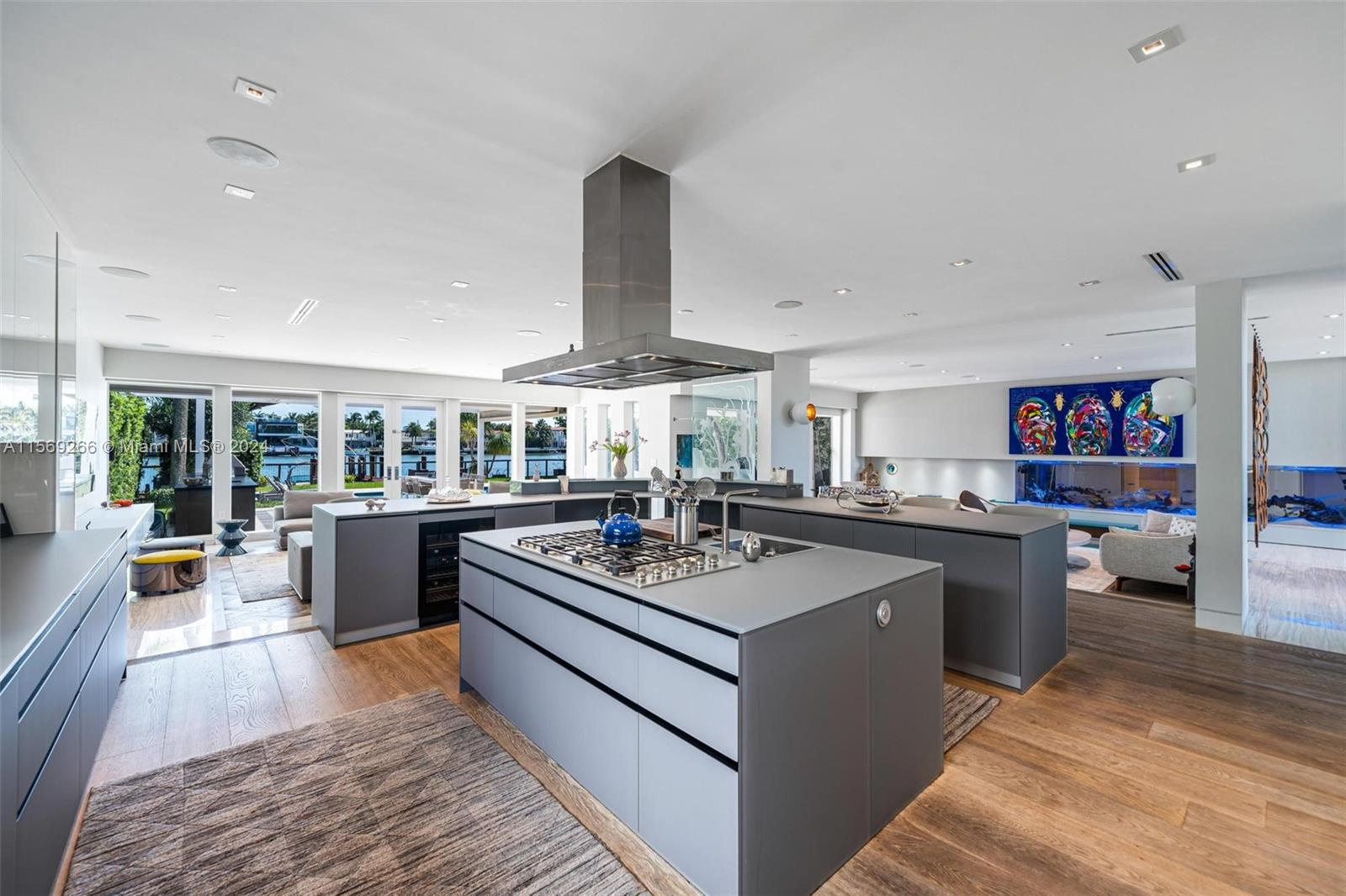 588 Lakeview Dr, Miami Beach, Florida 33140, 5 Bedrooms Bedrooms, ,4 BathroomsBathrooms,Residentiallease,For Rent,588 Lakeview Dr,A11569266