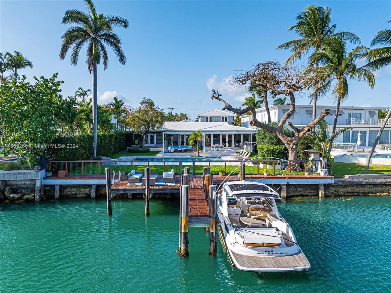 588 Lakeview Dr, Miami Beach, Florida 33140, 5 Bedrooms Bedrooms, ,4 BathroomsBathrooms,Residentiallease,For Rent,588 Lakeview Dr,A11569266