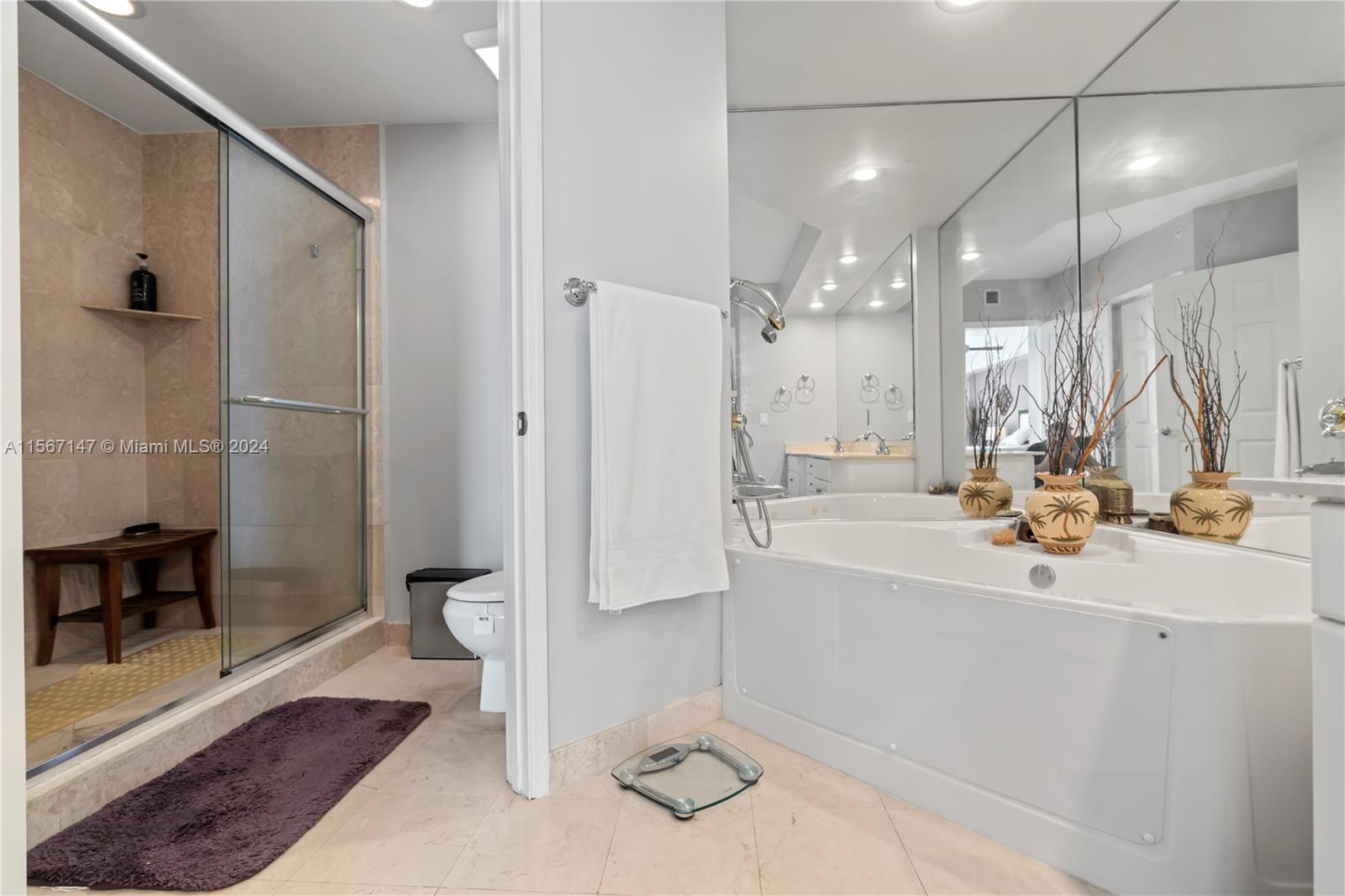 3370 Hidden Bay Dr 1014, Aventura, Florida 33180, 2 Bedrooms Bedrooms, ,2 BathroomsBathrooms,Residential,For Sale,3370 Hidden Bay Dr 1014,A11567147