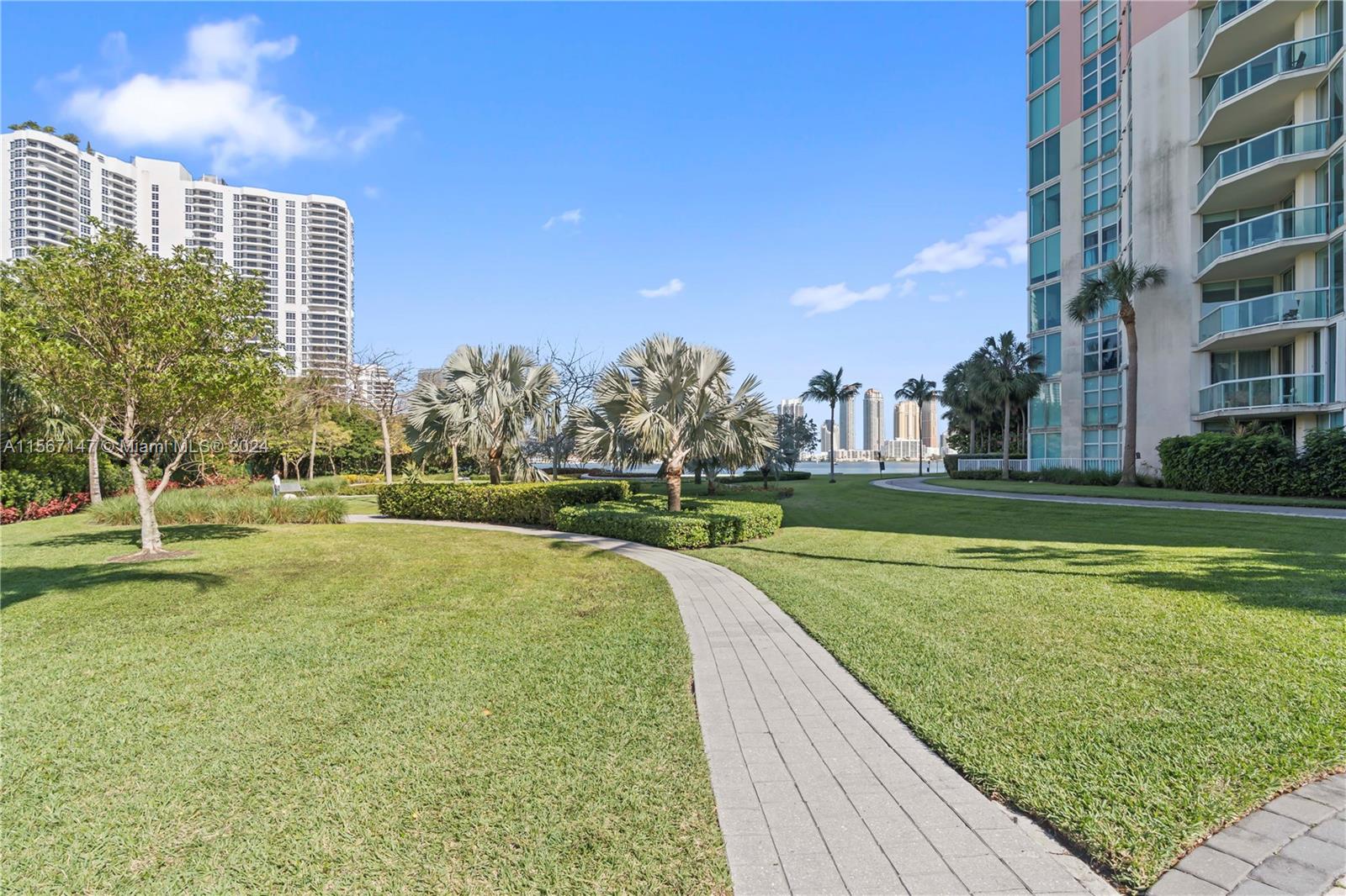 3370 Hidden Bay Dr 1014, Aventura, Florida 33180, 2 Bedrooms Bedrooms, ,2 BathroomsBathrooms,Residential,For Sale,3370 Hidden Bay Dr 1014,A11567147