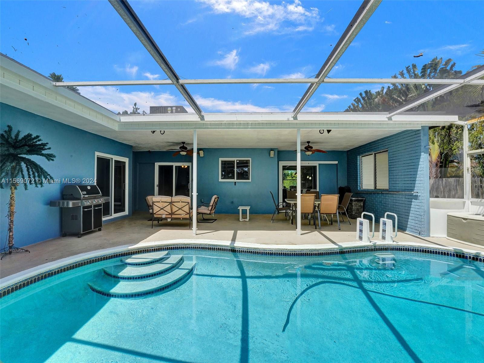 2031 N 55th Ave, Hollywood, Florida 33021, 4 Bedrooms Bedrooms, ,2 BathroomsBathrooms,Residential,For Sale,2031 N 55th Ave,A11569072
