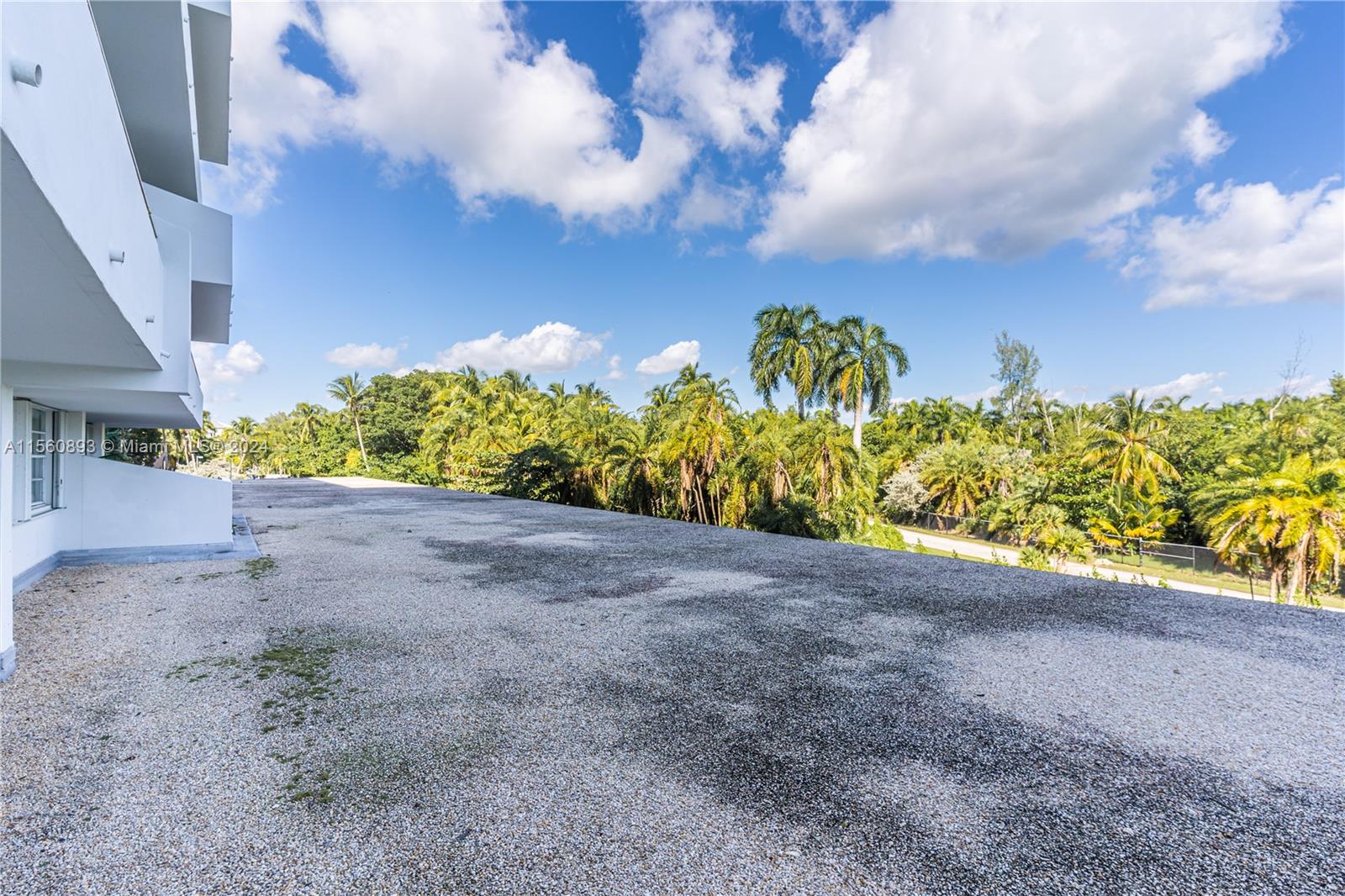 155 Ocean Lane Drive 210, Key Biscayne, Florida 33149, 2 Bedrooms Bedrooms, ,2 BathroomsBathrooms,Residential,For Sale,155 Ocean Lane Drive 210,A11560893