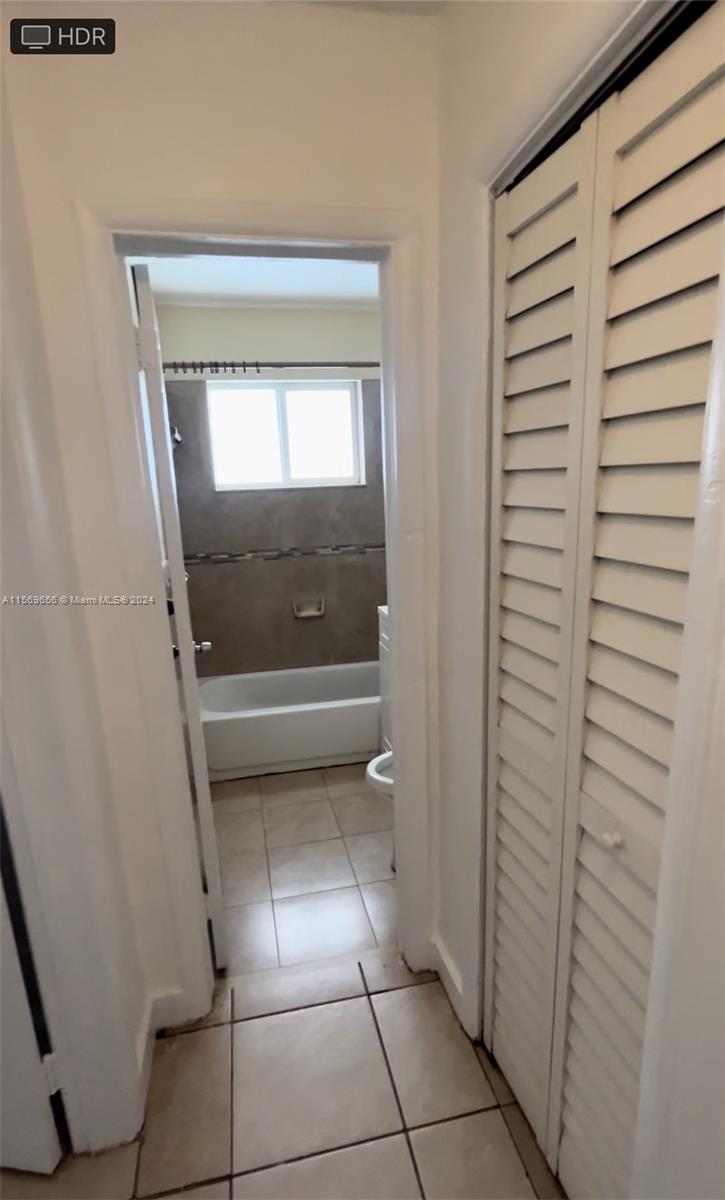 2012 NW 2nd St 1, Miami, Florida 33125, 2 Bedrooms Bedrooms, ,1 BathroomBathrooms,Residentiallease,For Rent,2012 NW 2nd St 1,A11569656