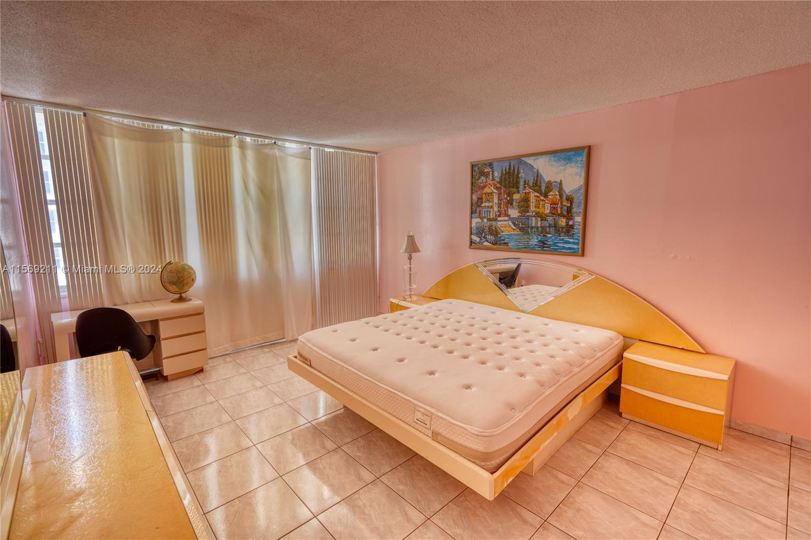1825 S Ocean Dr 704, Hallandale Beach, Florida 33009, 1 Bedroom Bedrooms, ,1 BathroomBathrooms,Residentiallease,For Rent,1825 S Ocean Dr 704,A11569211