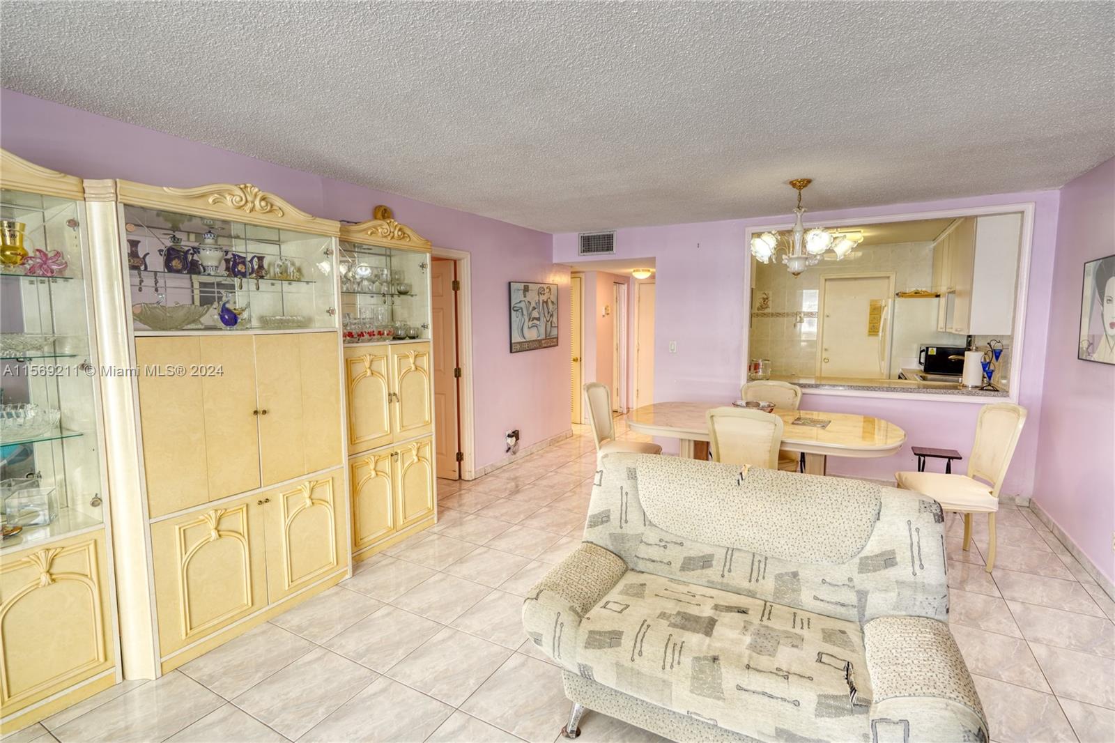 1825 S Ocean Dr 704, Hallandale Beach, Florida 33009, 1 Bedroom Bedrooms, ,1 BathroomBathrooms,Residentiallease,For Rent,1825 S Ocean Dr 704,A11569211