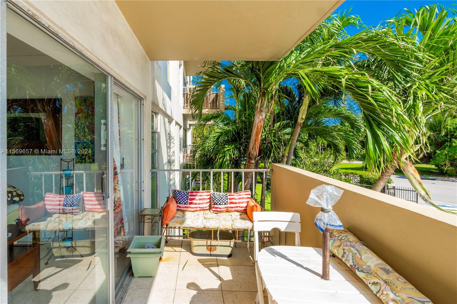 880 NE 69th St 2P, Miami, Florida 33138, 1 Bedroom Bedrooms, ,1 BathroomBathrooms,Residential,For Sale,880 NE 69th St 2P,A11569657