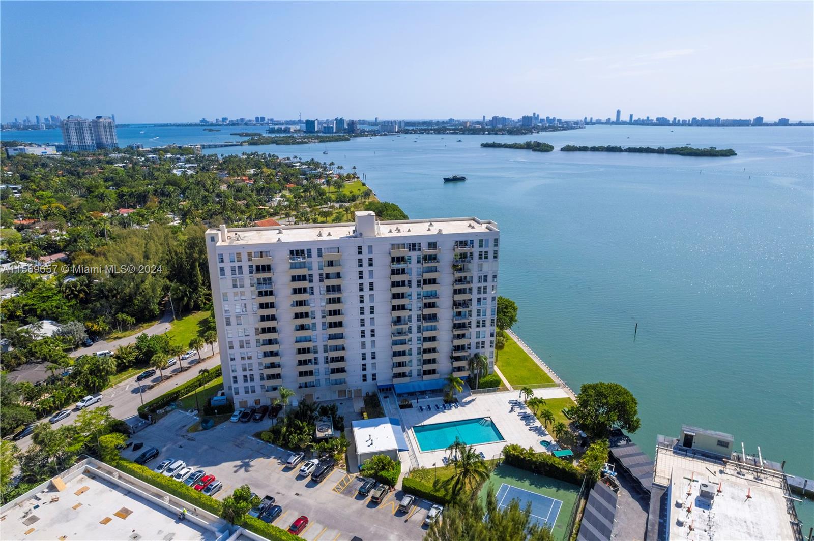 880 NE 69th St 2P, Miami, Florida 33138, 1 Bedroom Bedrooms, ,1 BathroomBathrooms,Residential,For Sale,880 NE 69th St 2P,A11569657