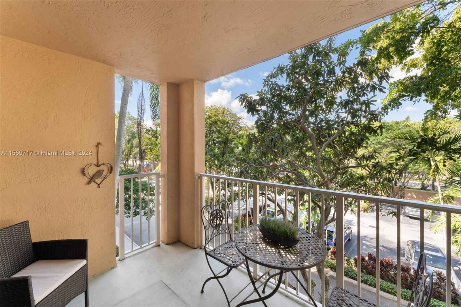 19801 E Country Club Dr 4301, Aventura, Florida 33180, 2 Bedrooms Bedrooms, ,2 BathroomsBathrooms,Residential,For Sale,19801 E Country Club Dr 4301,A11569717