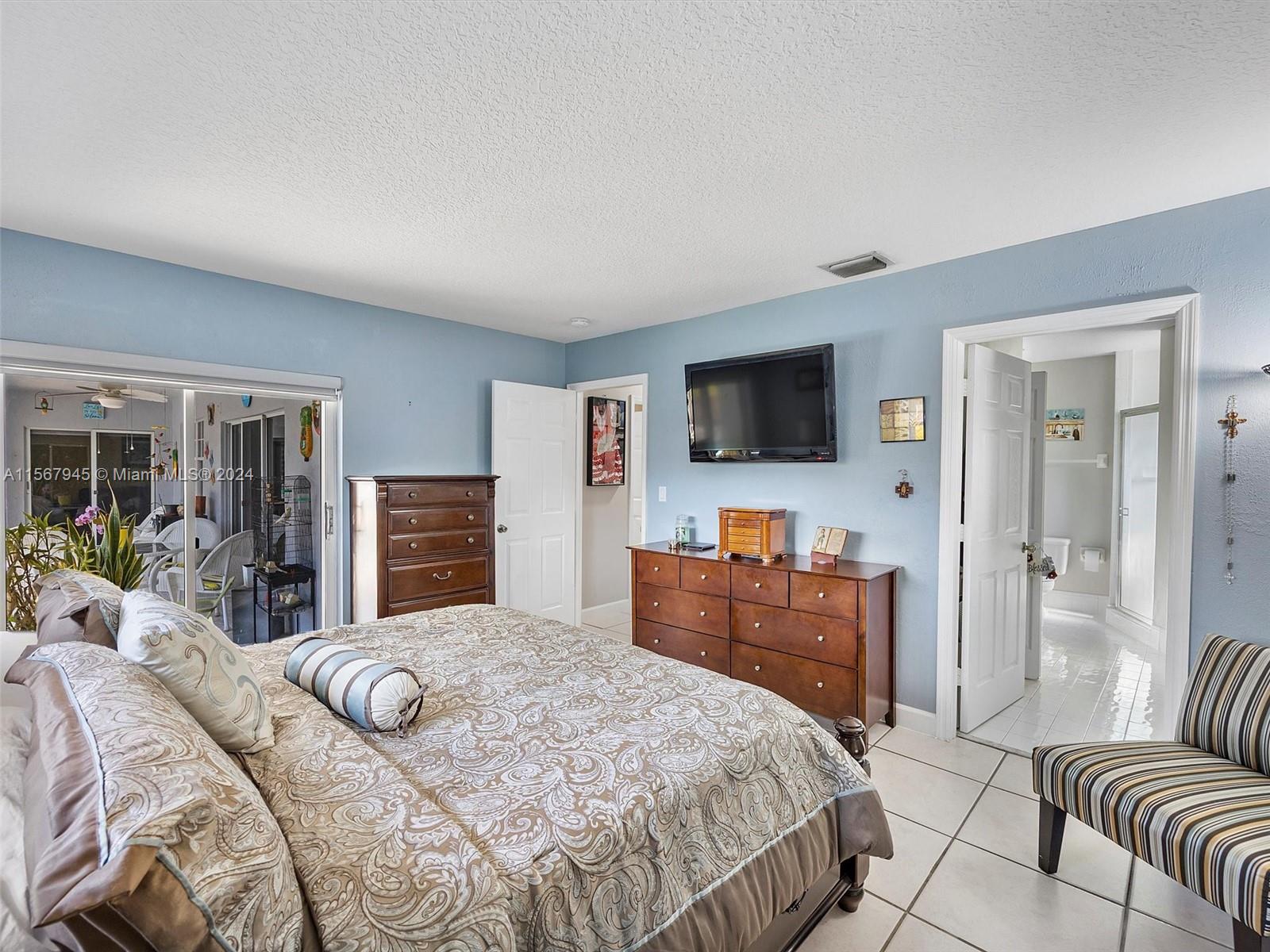 15362 SW 172nd Ter, Miami, Florida 33187, 3 Bedrooms Bedrooms, ,2 BathroomsBathrooms,Residential,For Sale,15362 SW 172nd Ter,A11567945