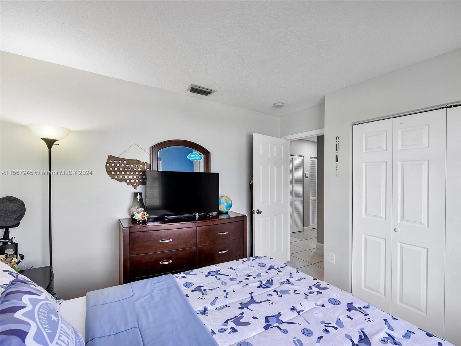 15362 SW 172nd Ter, Miami, Florida 33187, 3 Bedrooms Bedrooms, ,2 BathroomsBathrooms,Residential,For Sale,15362 SW 172nd Ter,A11567945