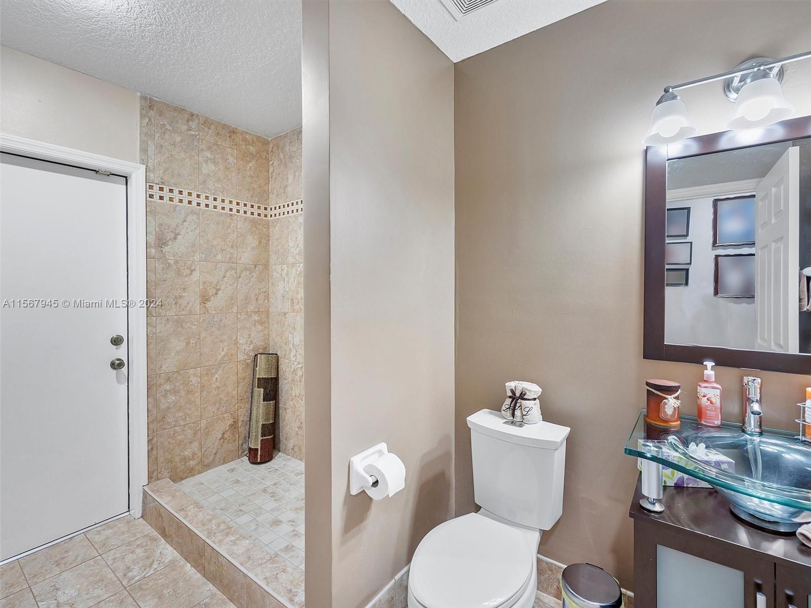 15362 SW 172nd Ter, Miami, Florida 33187, 3 Bedrooms Bedrooms, ,2 BathroomsBathrooms,Residential,For Sale,15362 SW 172nd Ter,A11567945