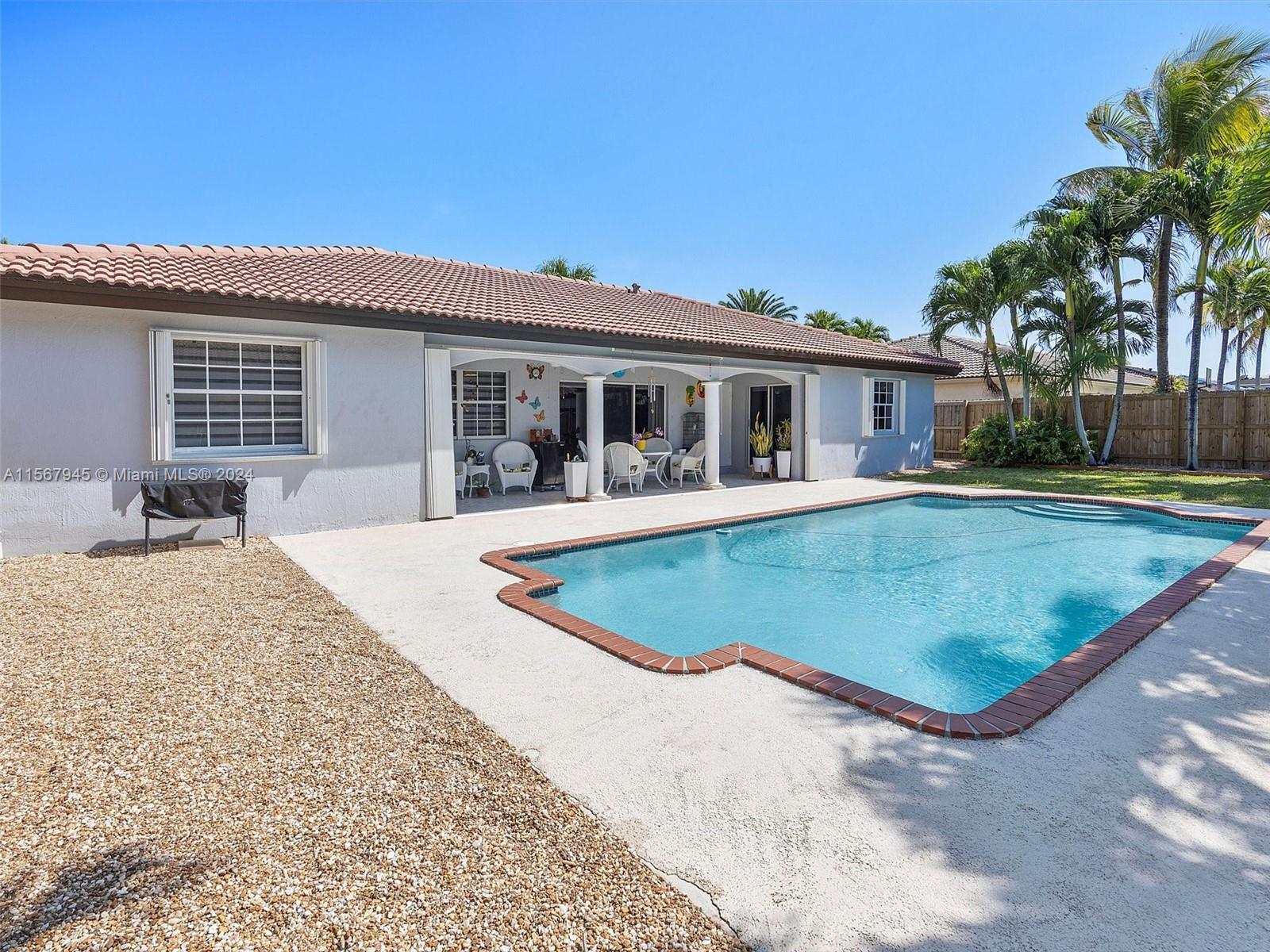 15362 SW 172nd Ter, Miami, Florida 33187, 3 Bedrooms Bedrooms, ,2 BathroomsBathrooms,Residential,For Sale,15362 SW 172nd Ter,A11567945