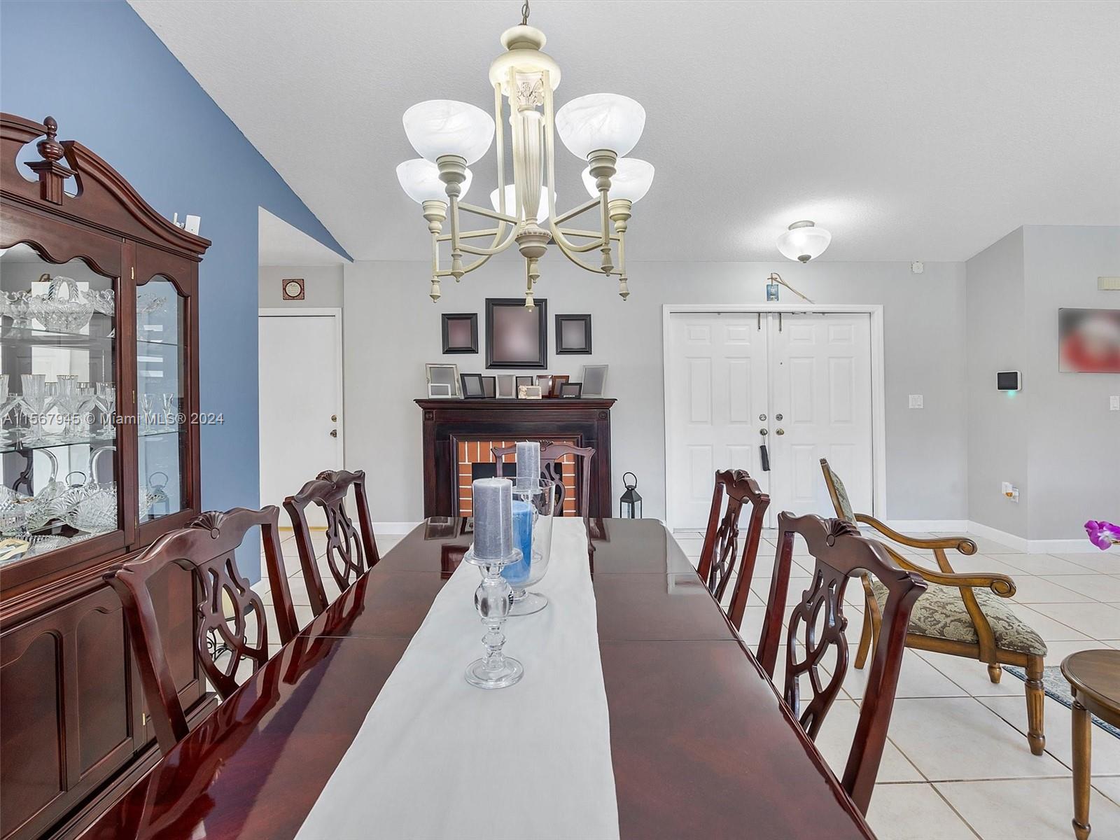 15362 SW 172nd Ter, Miami, Florida 33187, 3 Bedrooms Bedrooms, ,2 BathroomsBathrooms,Residential,For Sale,15362 SW 172nd Ter,A11567945