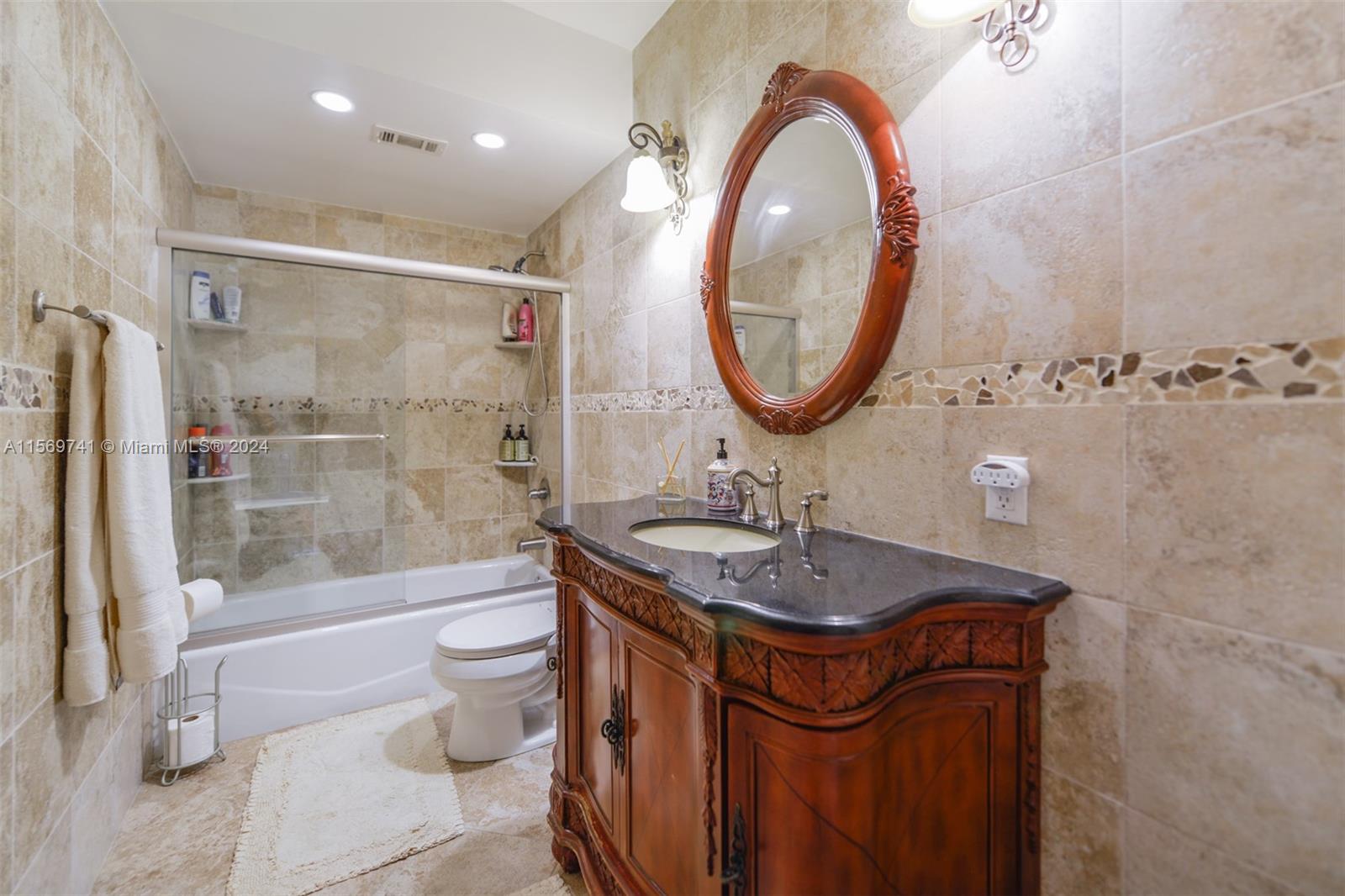 1980 S Ocean Dr 10P, Hallandale Beach, Florida 33009, 2 Bedrooms Bedrooms, ,2 BathroomsBathrooms,Residential,For Sale,1980 S Ocean Dr 10P,A11569741