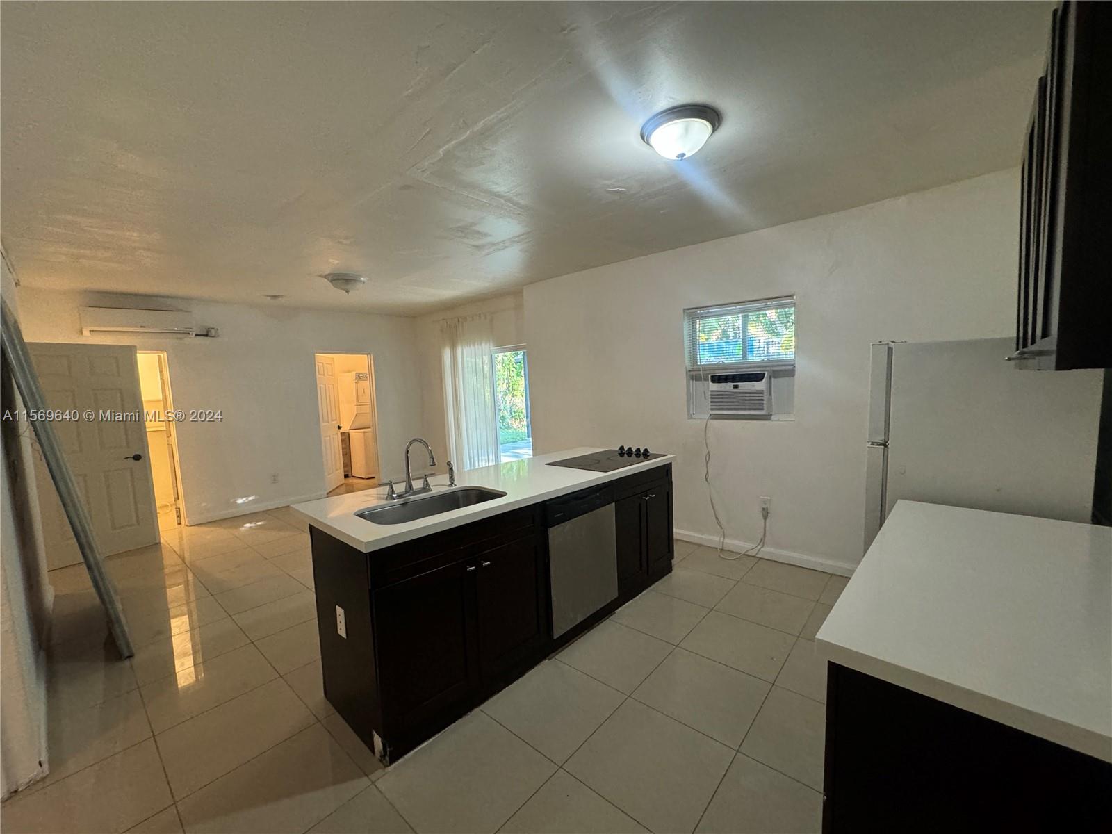 56 NW 60th St Back, Miami, Florida 33127, 2 Bedrooms Bedrooms, ,1 BathroomBathrooms,Residentiallease,For Rent,56 NW 60th St Back,A11569640
