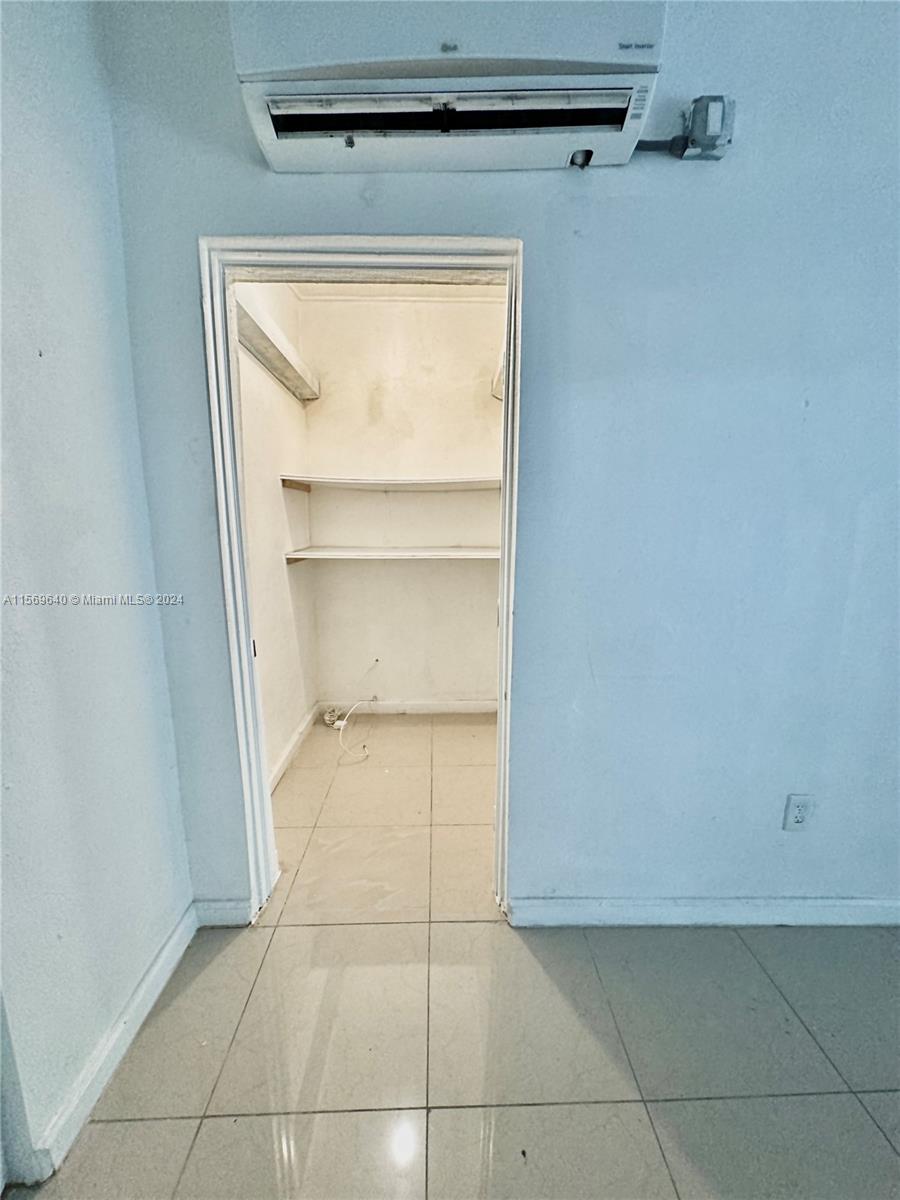 56 NW 60th St Back, Miami, Florida 33127, 2 Bedrooms Bedrooms, ,1 BathroomBathrooms,Residentiallease,For Rent,56 NW 60th St Back,A11569640