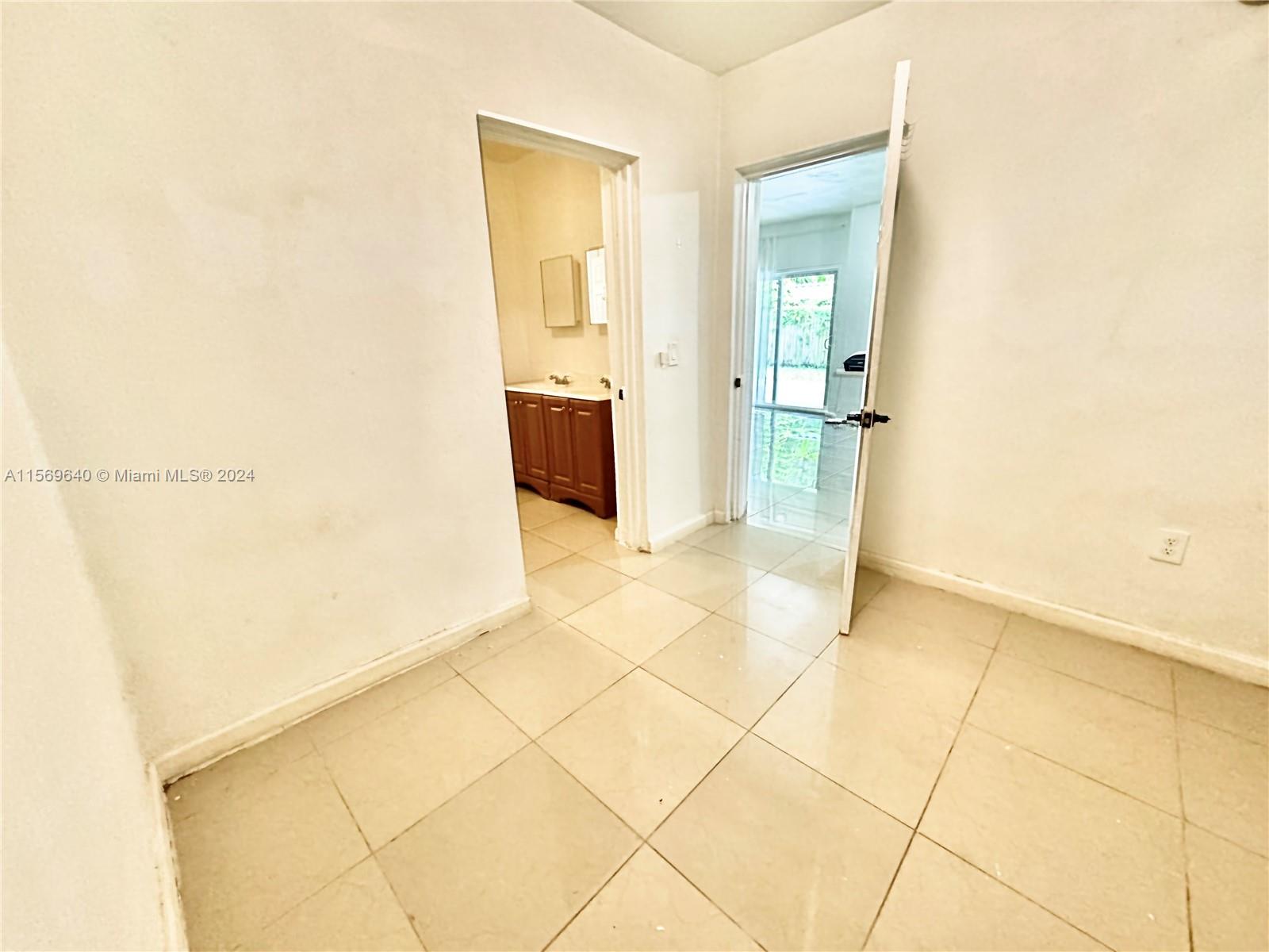 56 NW 60th St Back, Miami, Florida 33127, 2 Bedrooms Bedrooms, ,1 BathroomBathrooms,Residentiallease,For Rent,56 NW 60th St Back,A11569640