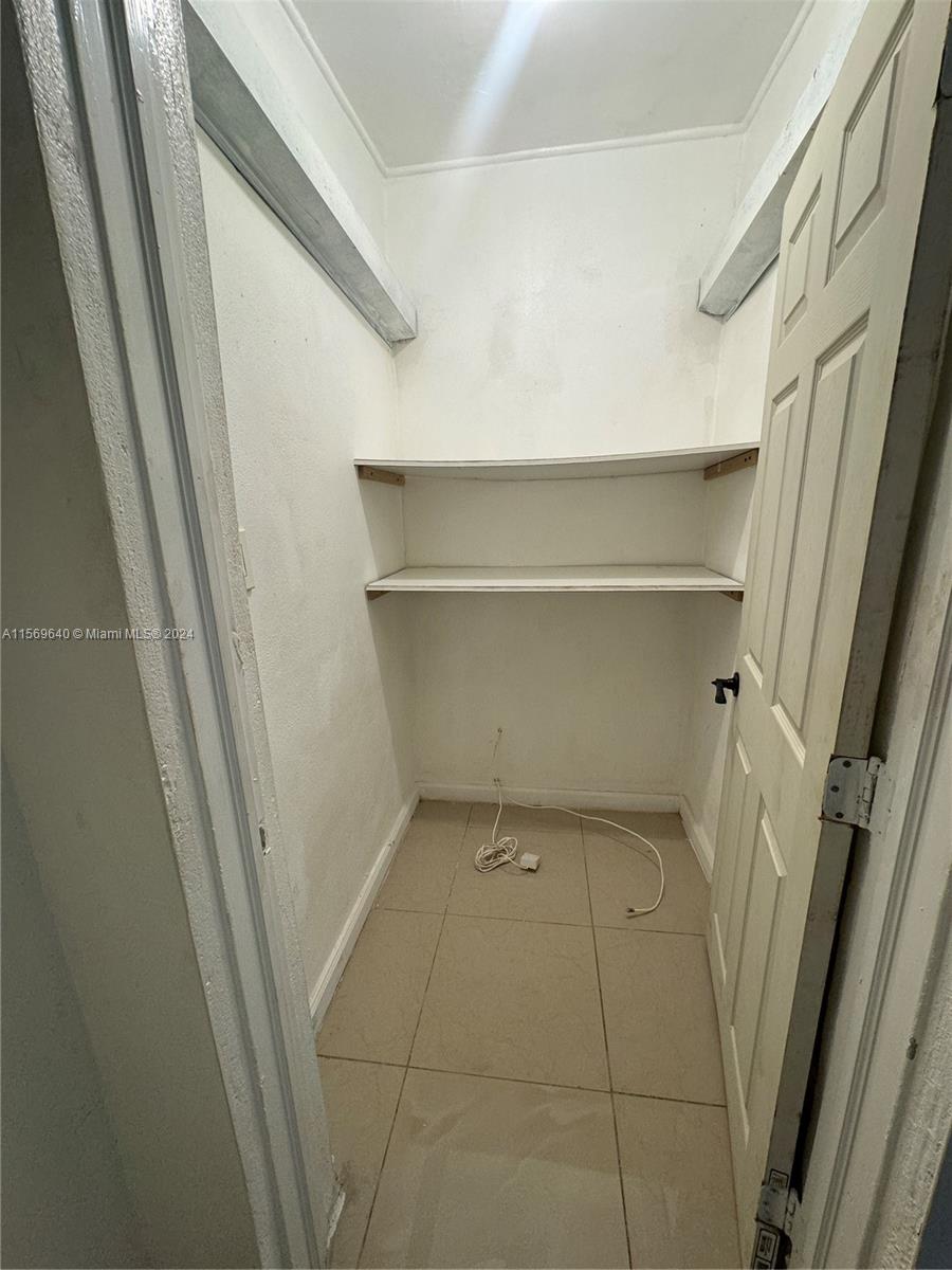 56 NW 60th St Back, Miami, Florida 33127, 2 Bedrooms Bedrooms, ,1 BathroomBathrooms,Residentiallease,For Rent,56 NW 60th St Back,A11569640