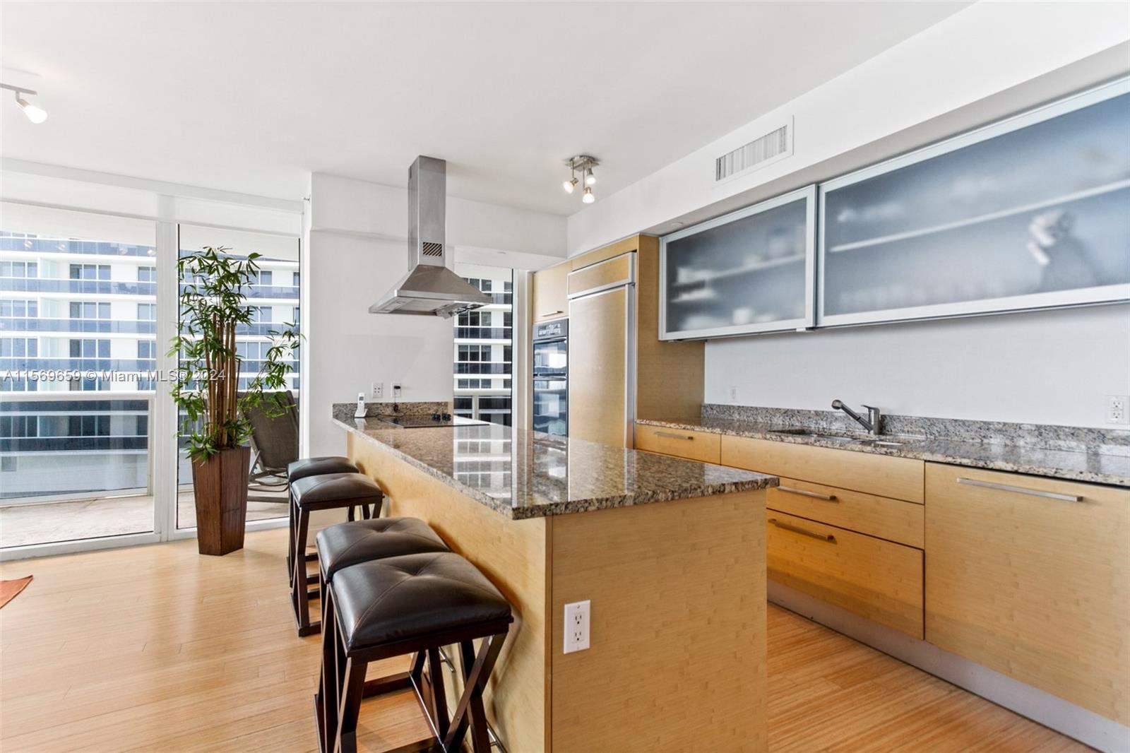 1800 S OCEAN DR 1404, Hallandale Beach, Florida 33009, 3 Bedrooms Bedrooms, ,3 BathroomsBathrooms,Residentiallease,For Rent,1800 S OCEAN DR 1404,A11569659