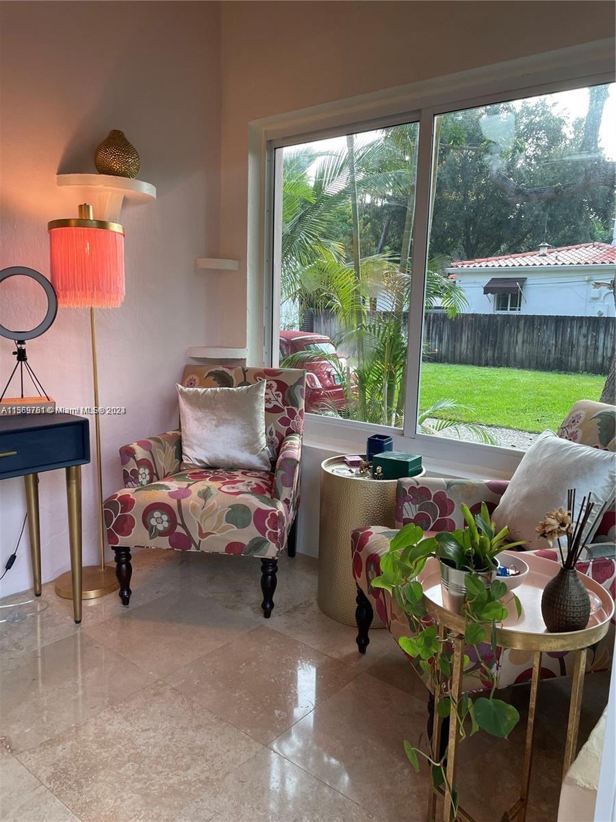 203 NE 86th St, El Portal, Florida 33138, 2 Bedrooms Bedrooms, ,1 BathroomBathrooms,Residentiallease,For Rent,203 NE 86th St,A11569761