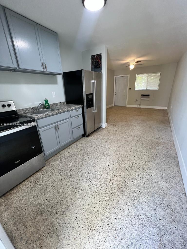 1220 NW 12th St 2, Homestead, Florida 33030, 2 Bedrooms Bedrooms, ,1 BathroomBathrooms,Residentiallease,For Rent,1220 NW 12th St 2,A11569421