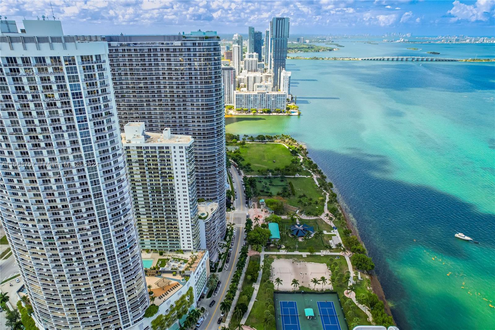 1750 N Bayshore Dr 2508, Miami, Florida 33132, ,1 BathroomBathrooms,Residentiallease,For Rent,1750 N Bayshore Dr 2508,A11568757