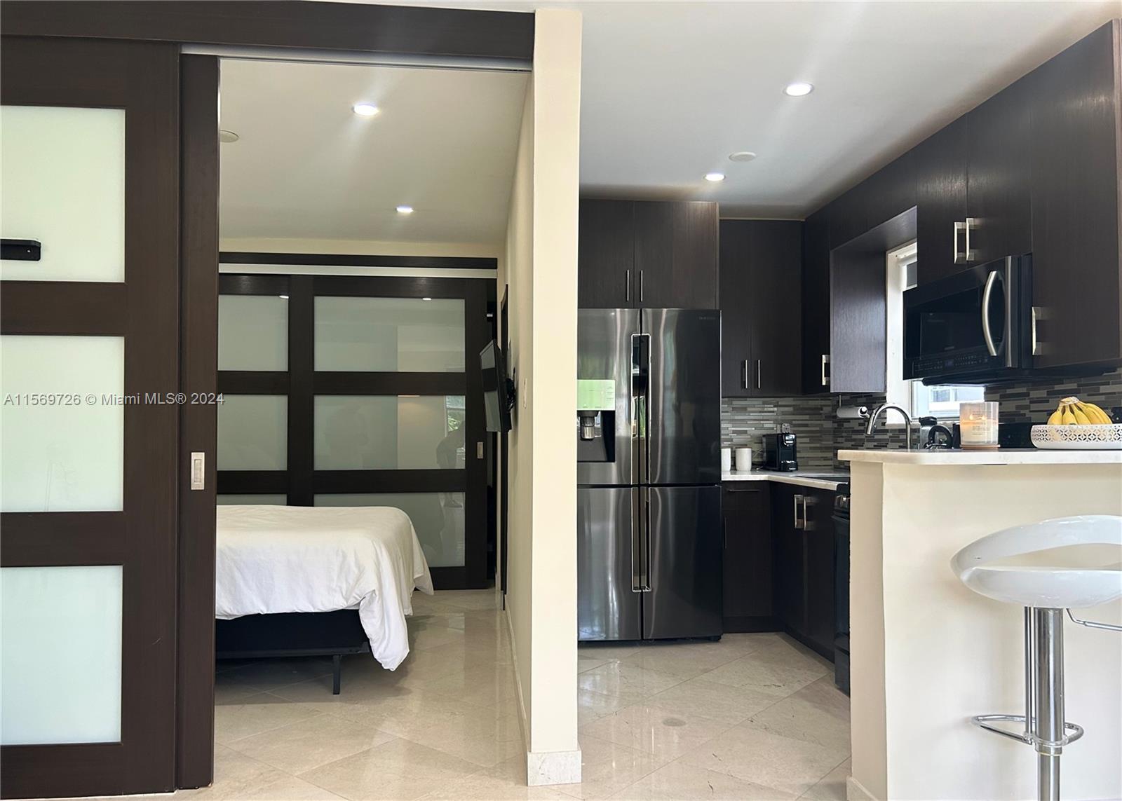900 Jefferson Ave 9, Miami Beach, Florida 33139, 1 Bedroom Bedrooms, ,1 BathroomBathrooms,Residentiallease,For Rent,900 Jefferson Ave 9,A11569726