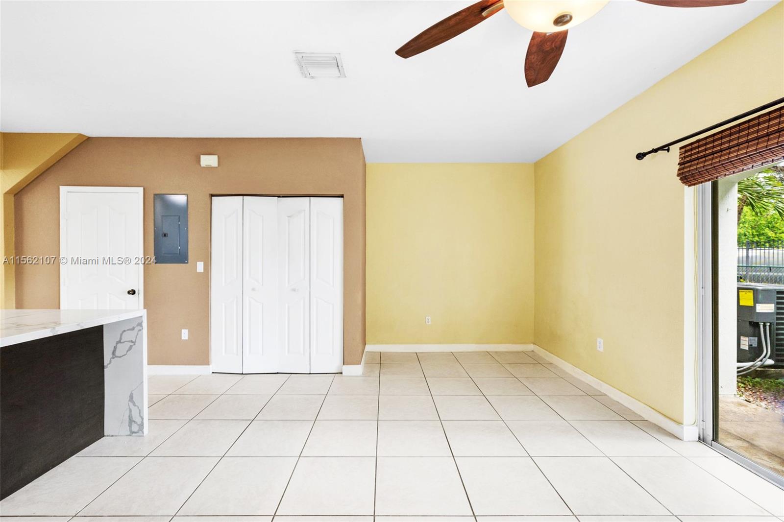 8440 SW 150th Ave 105, Miami, Florida 33193, 3 Bedrooms Bedrooms, ,2 BathroomsBathrooms,Residential,For Sale,8440 SW 150th Ave 105,A11562107