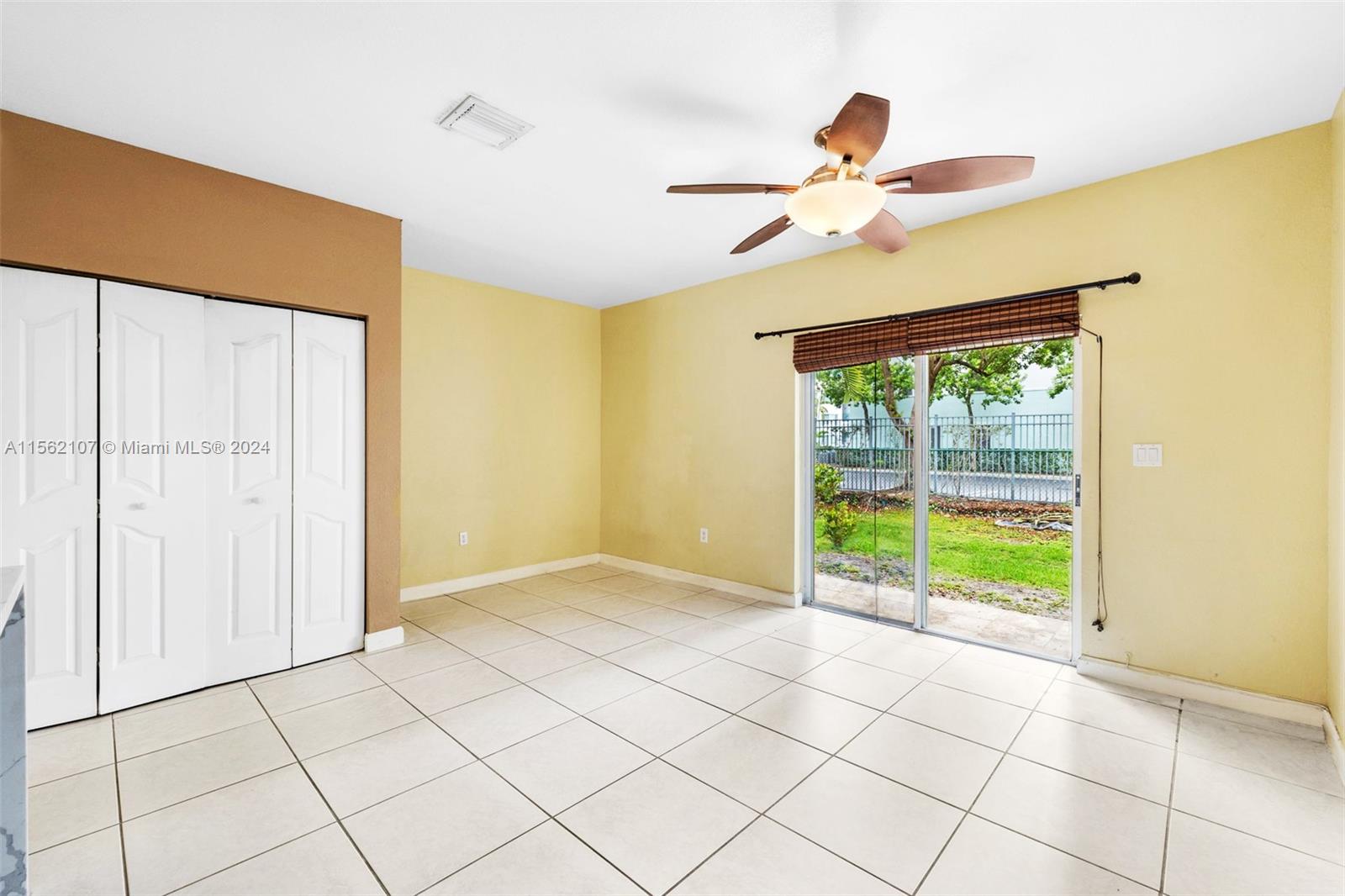 8440 SW 150th Ave 105, Miami, Florida 33193, 3 Bedrooms Bedrooms, ,2 BathroomsBathrooms,Residential,For Sale,8440 SW 150th Ave 105,A11562107