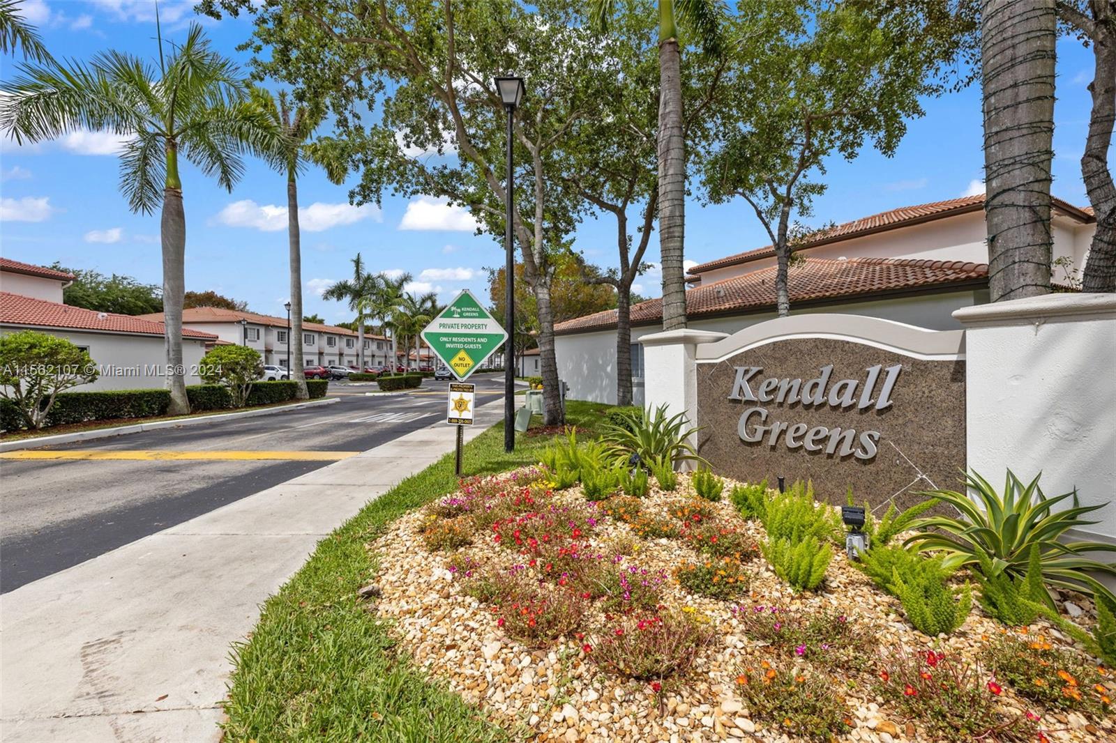 8440 SW 150th Ave 105, Miami, Florida 33193, 3 Bedrooms Bedrooms, ,2 BathroomsBathrooms,Residential,For Sale,8440 SW 150th Ave 105,A11562107