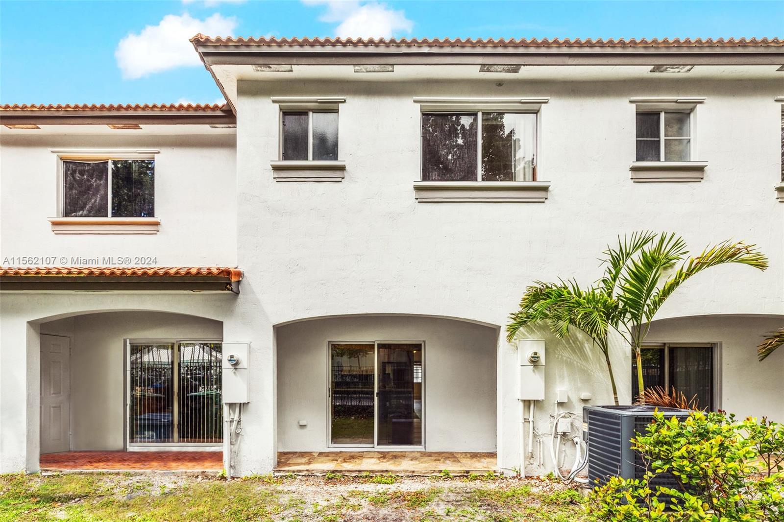 8440 SW 150th Ave 105, Miami, Florida 33193, 3 Bedrooms Bedrooms, ,2 BathroomsBathrooms,Residential,For Sale,8440 SW 150th Ave 105,A11562107