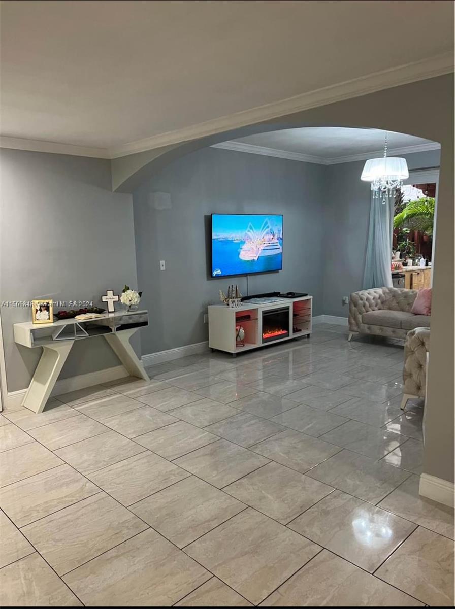 8647 SW 158th Pl, Miami, Florida 33193, 3 Bedrooms Bedrooms, ,2 BathroomsBathrooms,Residentiallease,For Rent,8647 SW 158th Pl,A11569848