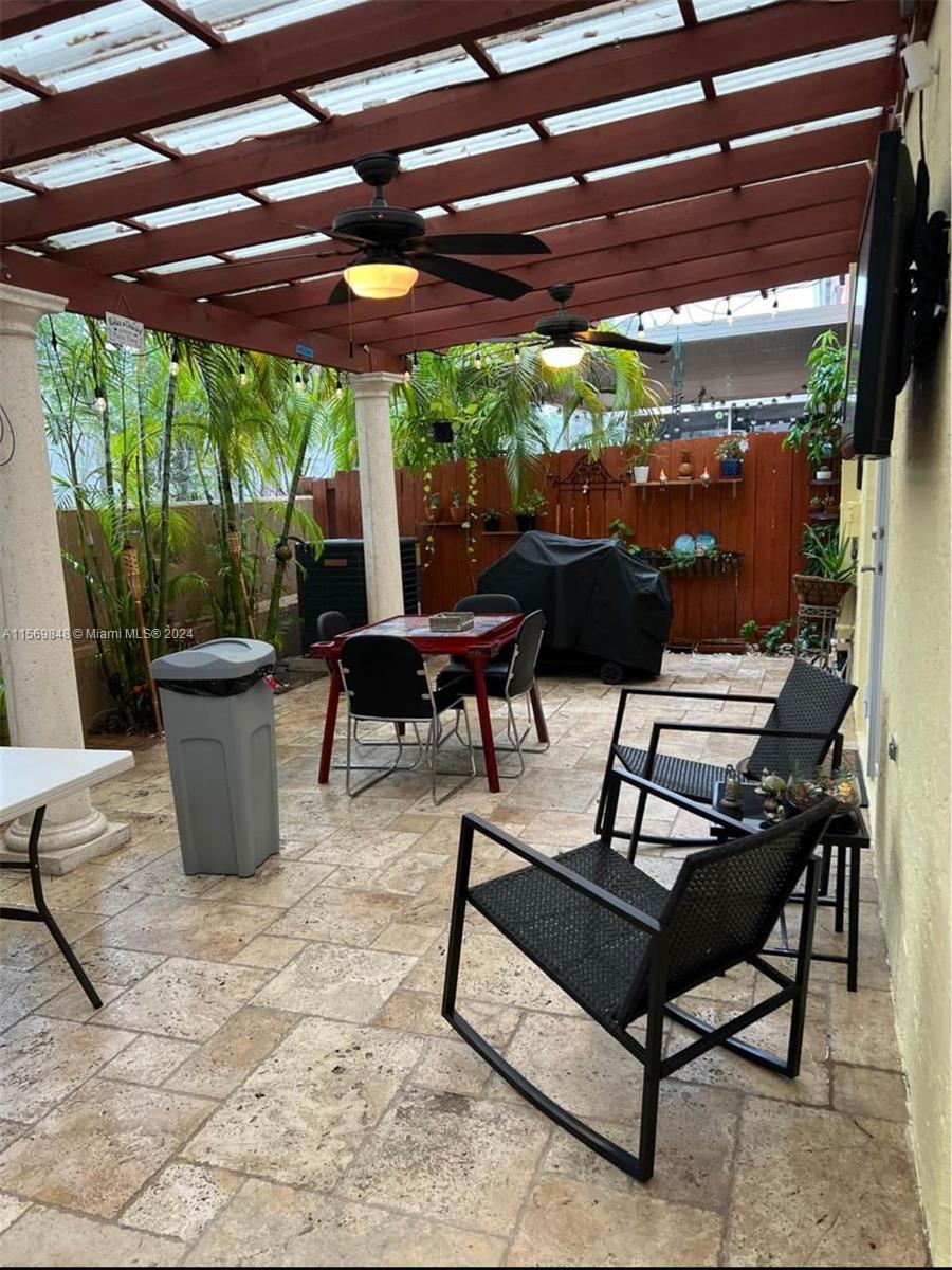 8647 SW 158th Pl, Miami, Florida 33193, 3 Bedrooms Bedrooms, ,2 BathroomsBathrooms,Residentiallease,For Rent,8647 SW 158th Pl,A11569848