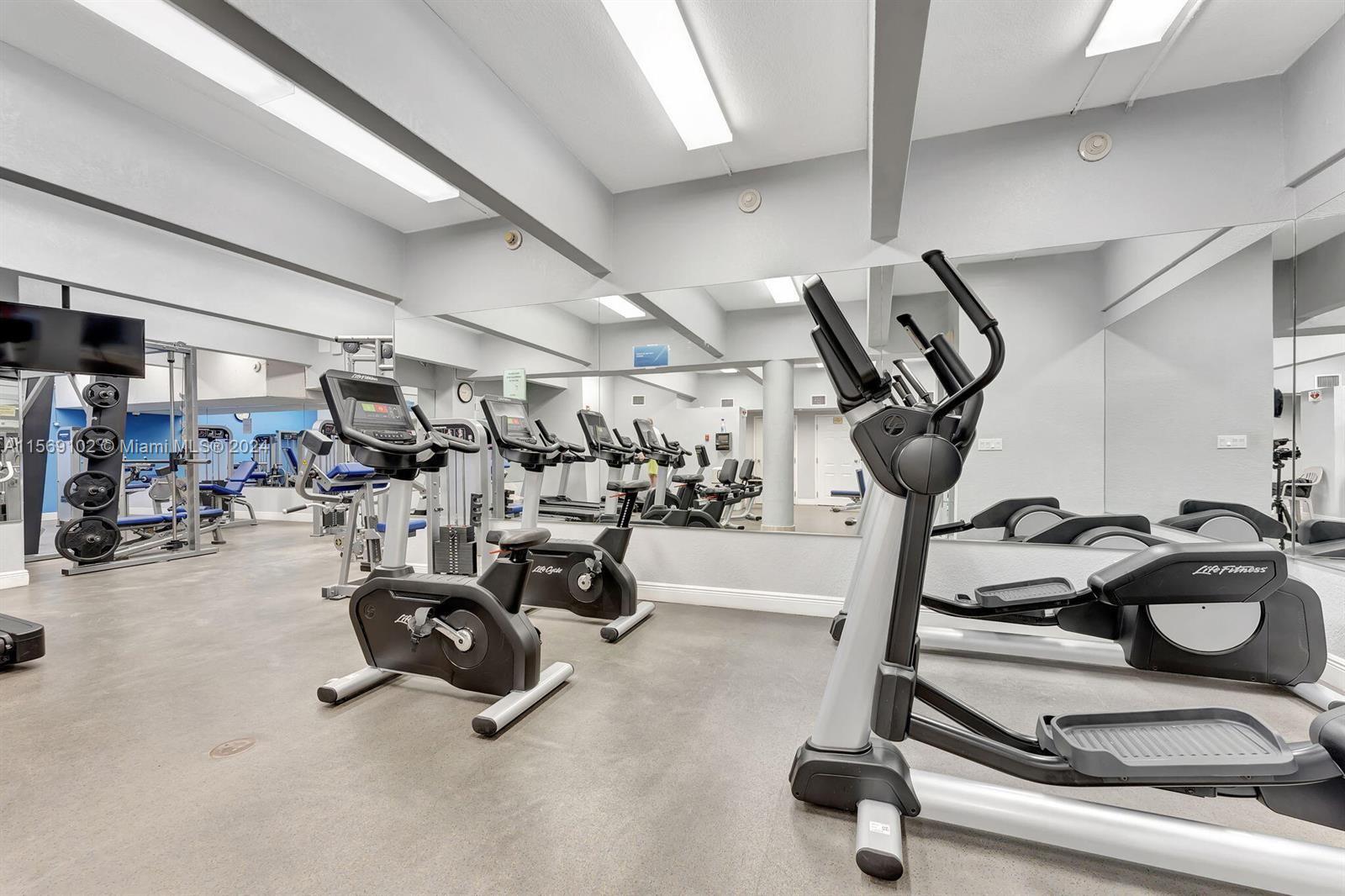 1904 S Ocean Dr 1807, Hallandale Beach, Florida 33009, 2 Bedrooms Bedrooms, ,2 BathroomsBathrooms,Residentiallease,For Rent,1904 S Ocean Dr 1807,A11569102