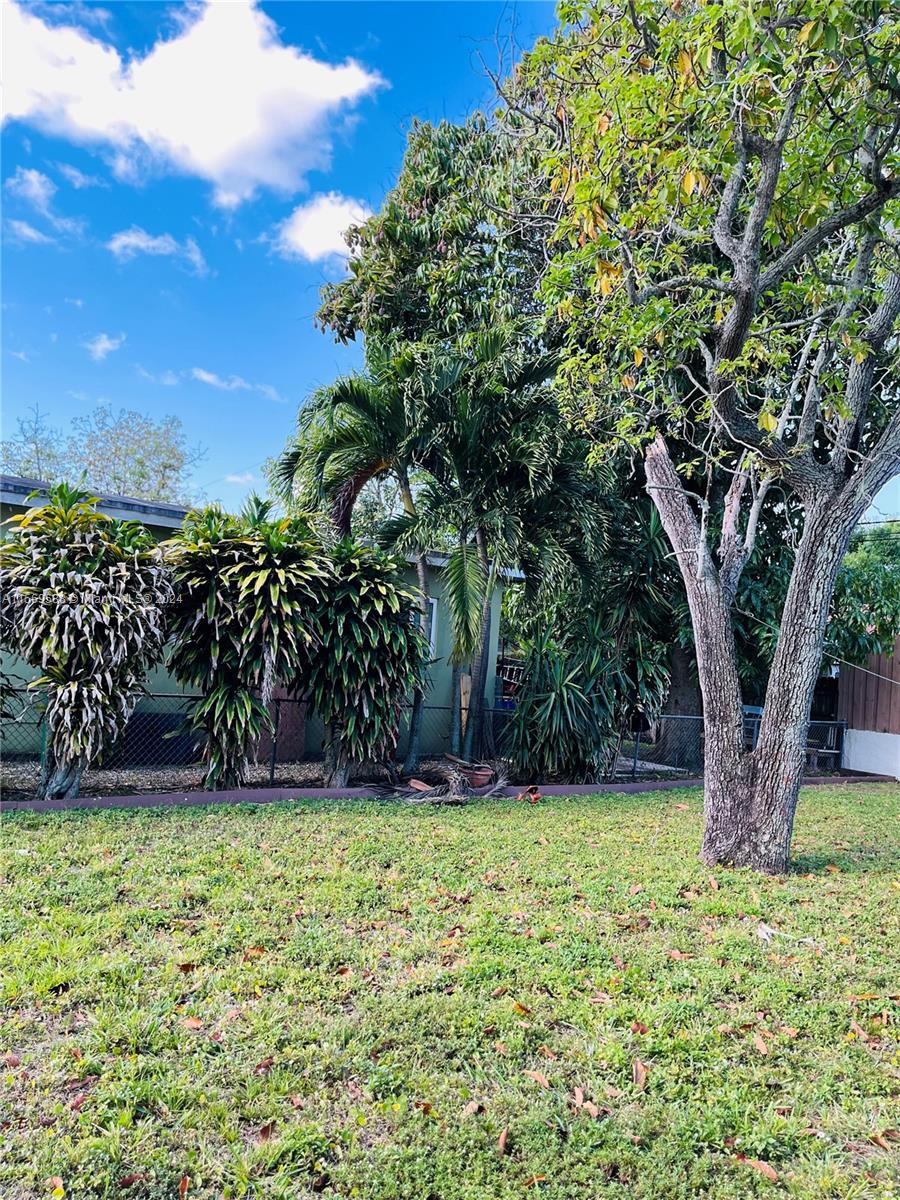 Listing Photo 6