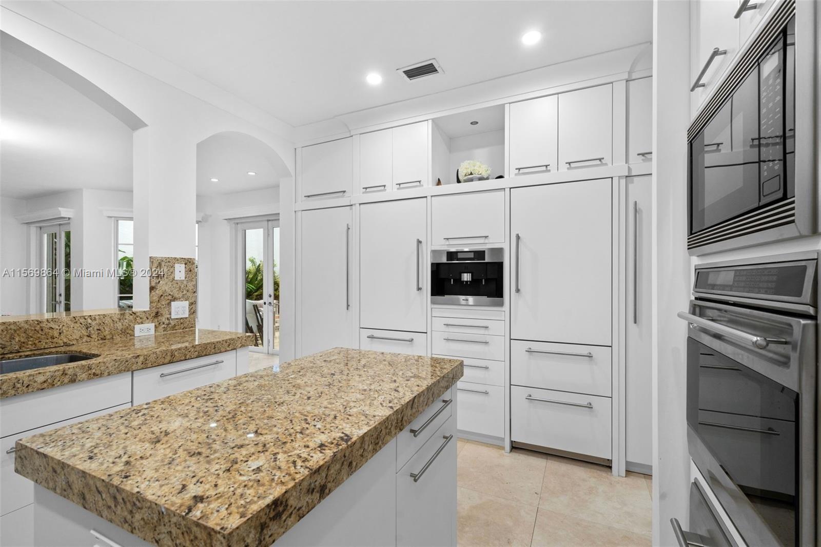 19484 39th Ave, Sunny Isles Beach, Florida 33160, 6 Bedrooms Bedrooms, ,4 BathroomsBathrooms,Residentiallease,For Rent,19484 39th Ave,A11569864