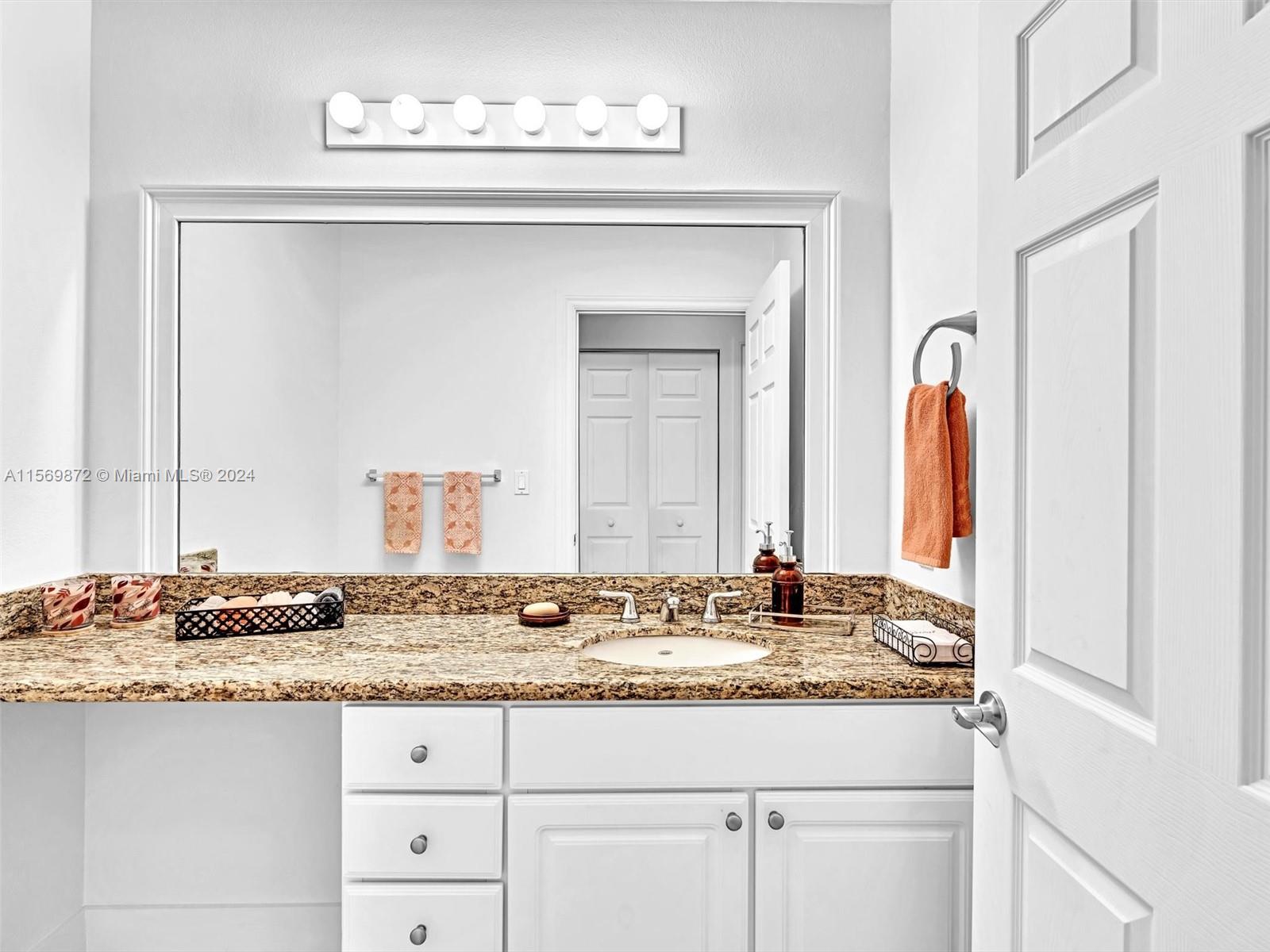 3001 NE 185th St 613, Aventura, Florida 33180, 2 Bedrooms Bedrooms, ,2 BathroomsBathrooms,Residentiallease,For Rent,3001 NE 185th St 613,A11569872