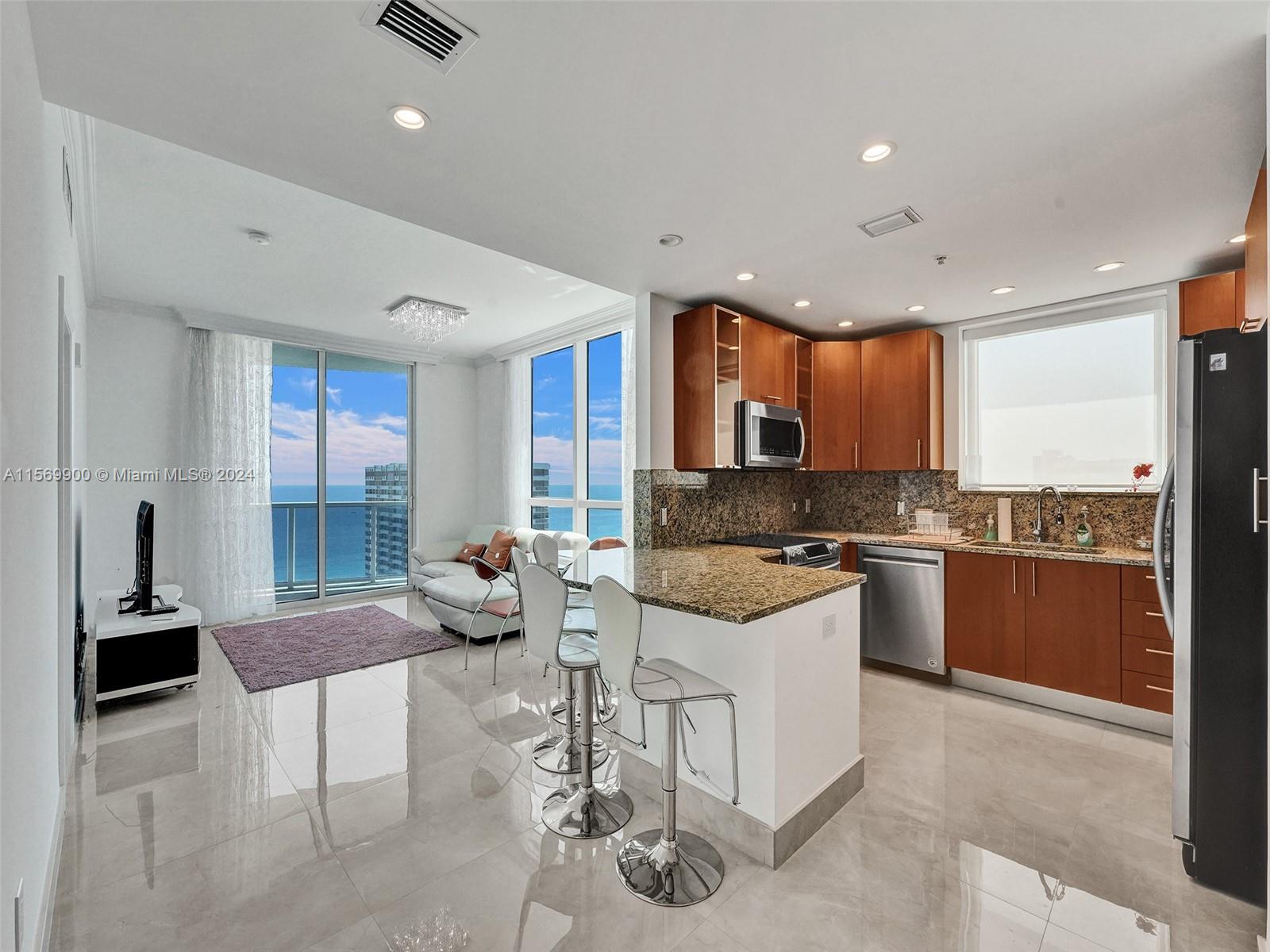 1945 S Ocean Dr 2101, Hallandale Beach, Florida 33009, 3 Bedrooms Bedrooms, ,3 BathroomsBathrooms,Residentiallease,For Rent,1945 S Ocean Dr 2101,A11569900