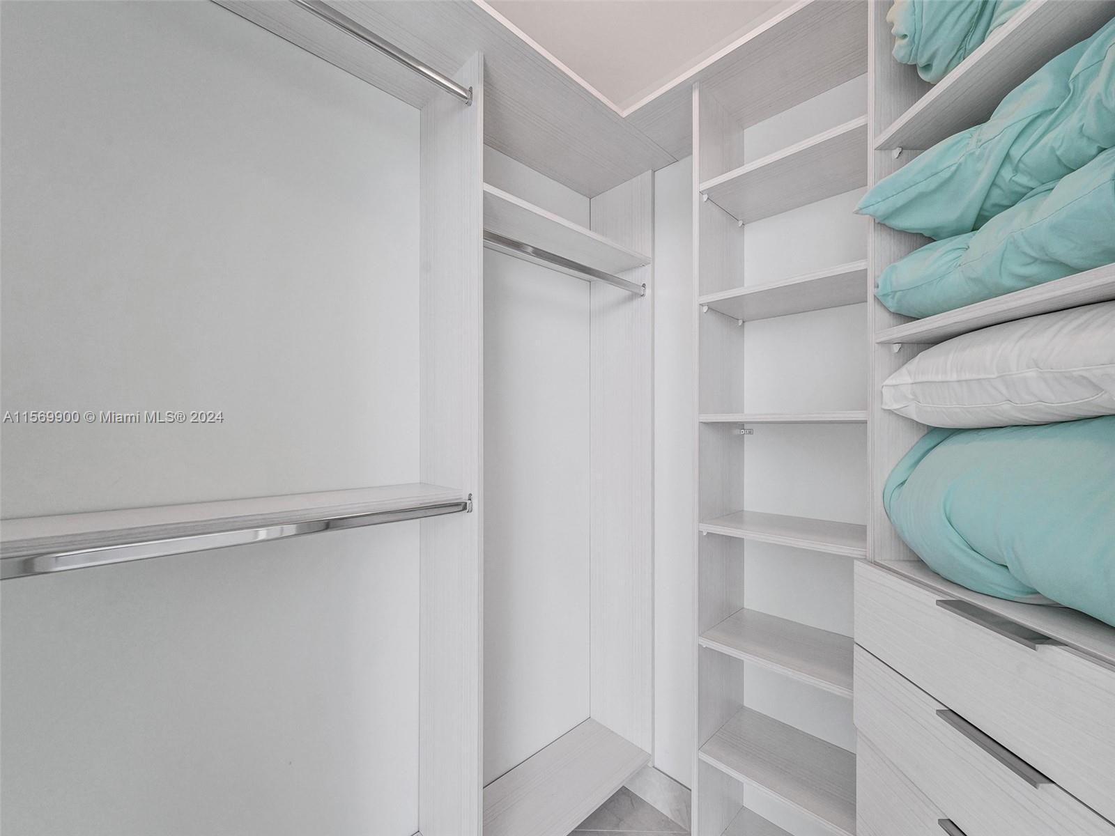 1945 S Ocean Dr 2101, Hallandale Beach, Florida 33009, 3 Bedrooms Bedrooms, ,3 BathroomsBathrooms,Residentiallease,For Rent,1945 S Ocean Dr 2101,A11569900