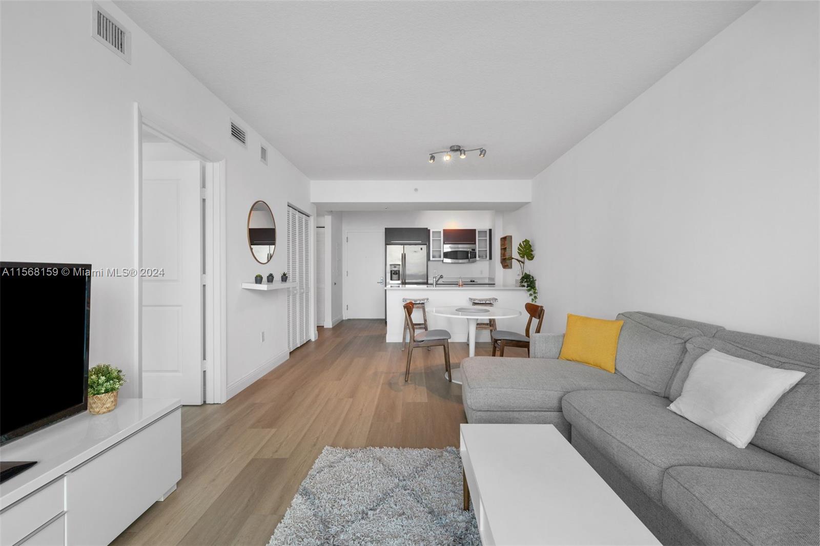 333 NE 24th St 1105, Miami, Florida 33137, 1 Bedroom Bedrooms, ,1 BathroomBathrooms,Residentiallease,For Rent,333 NE 24th St 1105,A11568159