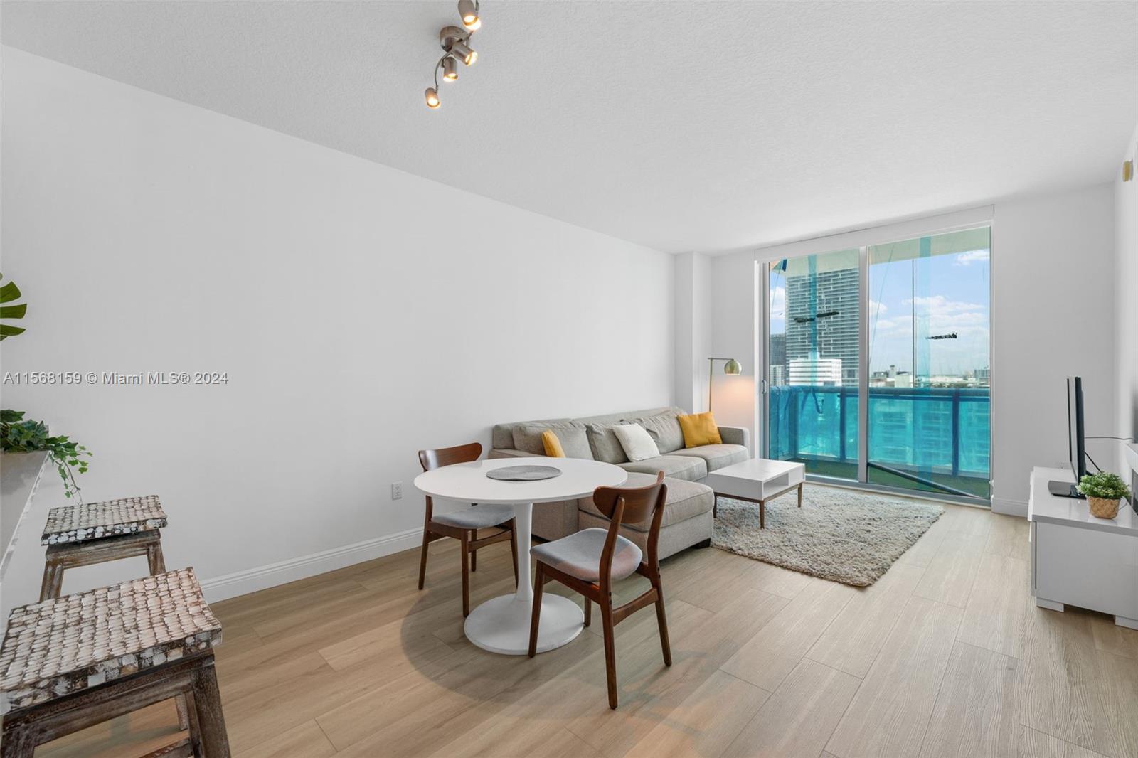 333 NE 24th St 1105, Miami, Florida 33137, 1 Bedroom Bedrooms, ,1 BathroomBathrooms,Residentiallease,For Rent,333 NE 24th St 1105,A11568159