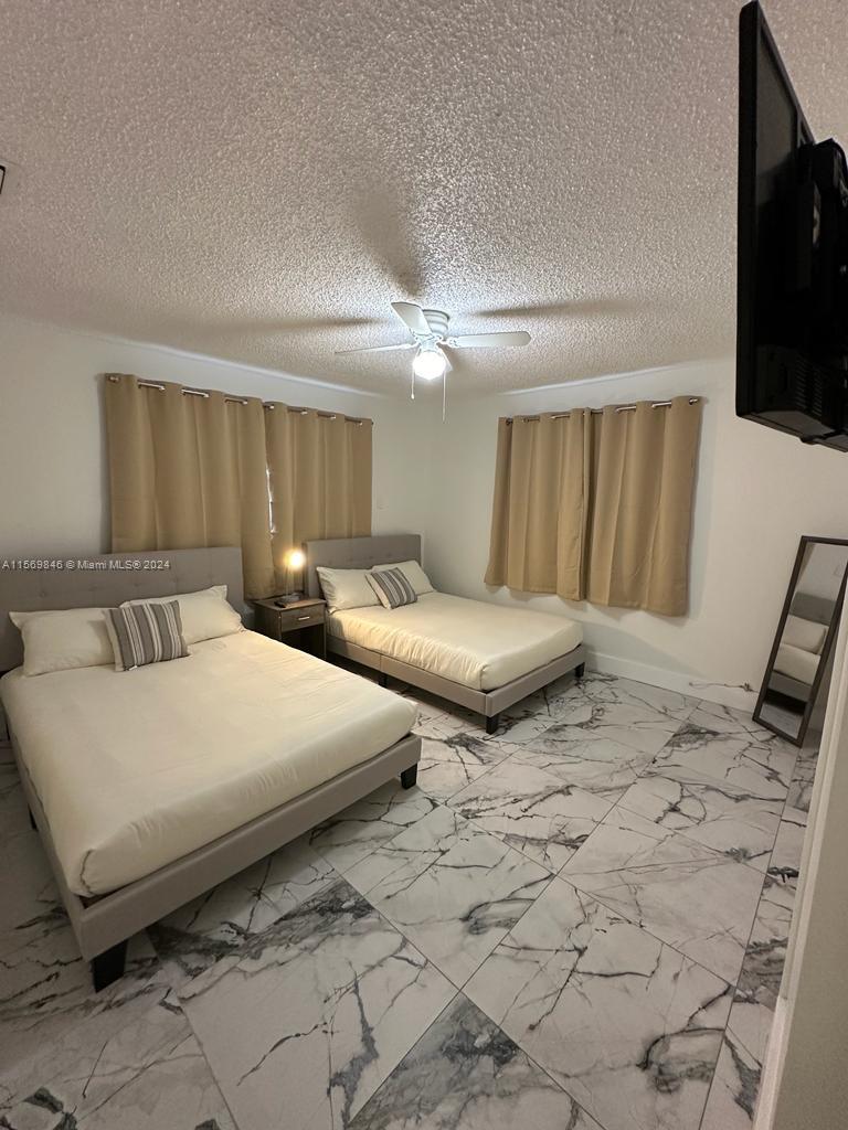104 NW 9th St 2, Hallandale Beach, Florida 33009, 2 Bedrooms Bedrooms, ,1 BathroomBathrooms,Residentiallease,For Rent,104 NW 9th St 2,A11569846
