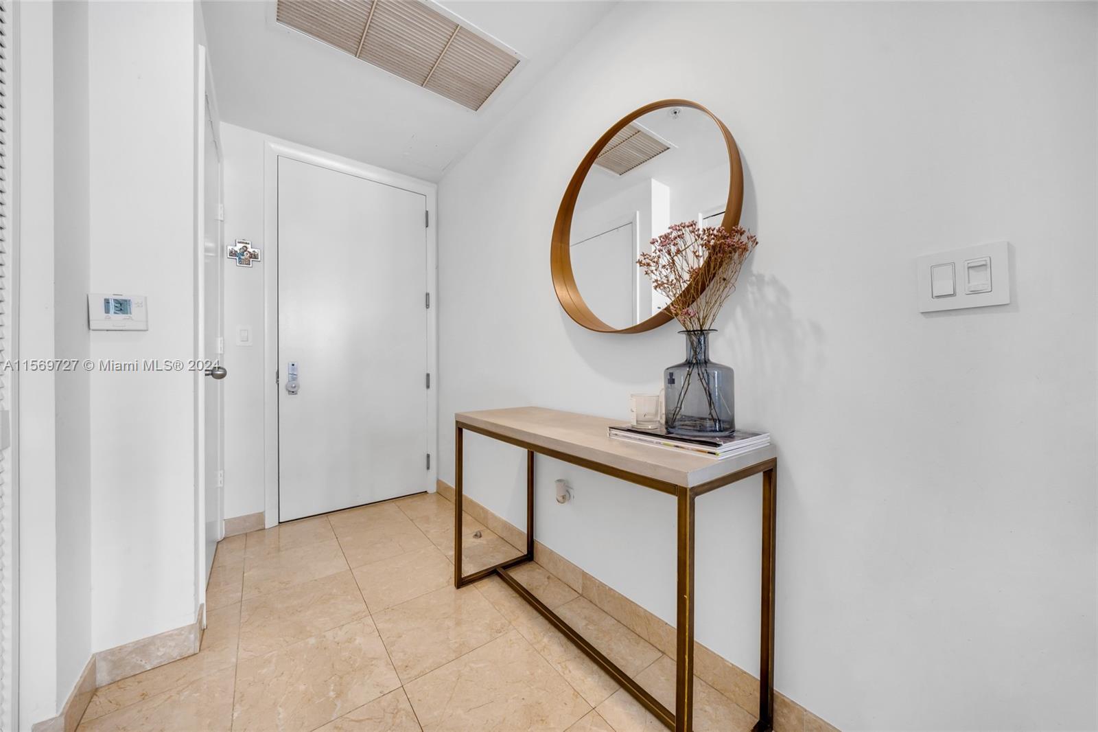 801 Brickell Key Blvd 1410, Miami, Florida 33131, 2 Bedrooms Bedrooms, ,2 BathroomsBathrooms,Residentiallease,For Rent,801 Brickell Key Blvd 1410,A11569727