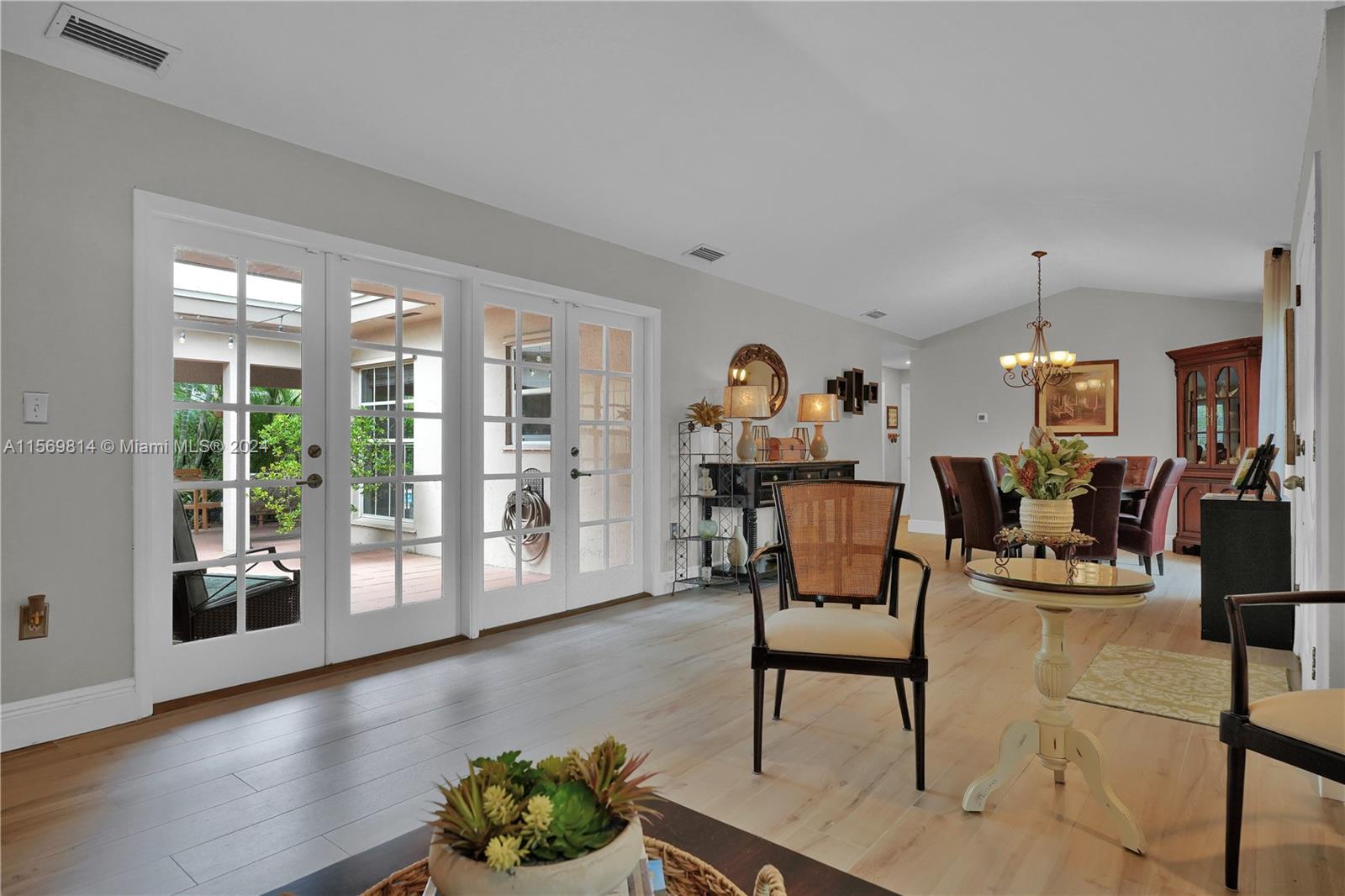 15325 SW 156th Ter, Miami, Florida 33187, 4 Bedrooms Bedrooms, ,2 BathroomsBathrooms,Residential,For Sale,15325 SW 156th Ter,A11569814