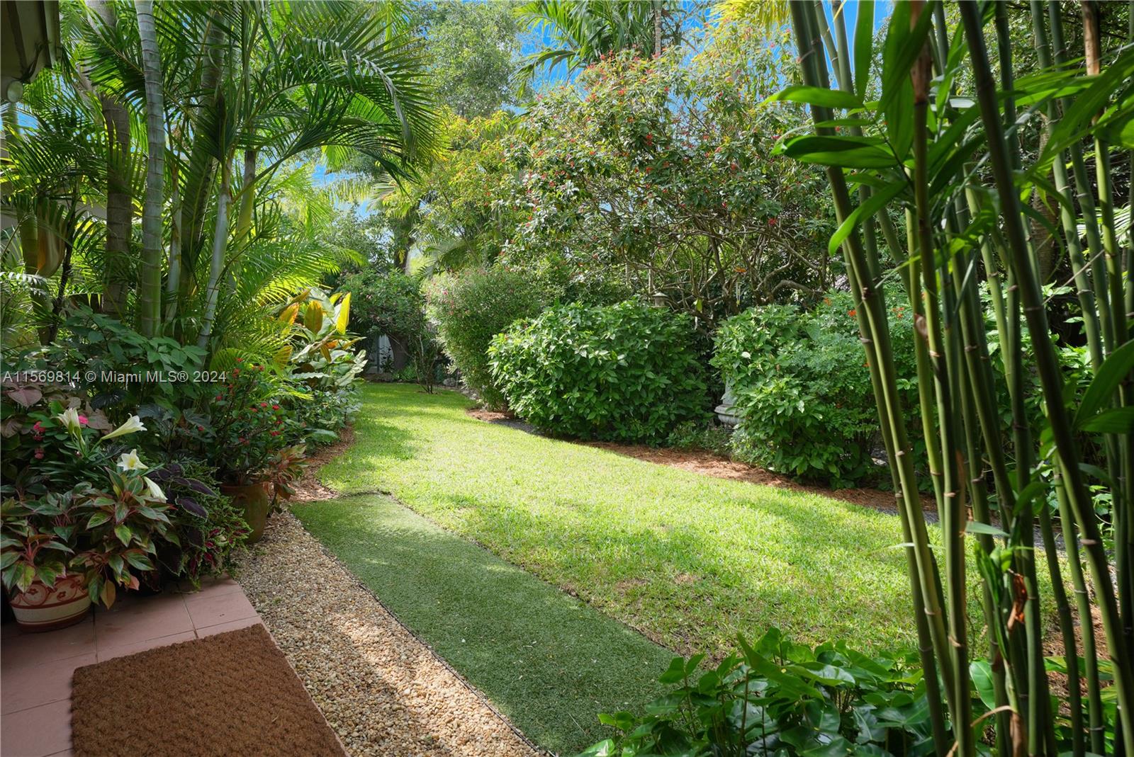 15325 SW 156th Ter, Miami, Florida 33187, 4 Bedrooms Bedrooms, ,2 BathroomsBathrooms,Residential,For Sale,15325 SW 156th Ter,A11569814