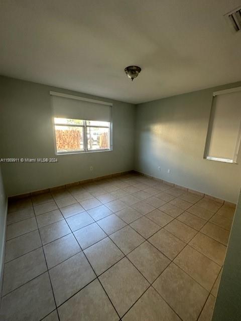 1480 NE 33rd Ave 110, Homestead, Florida 33033, 3 Bedrooms Bedrooms, ,2 BathroomsBathrooms,Residentiallease,For Rent,1480 NE 33rd Ave 110,A11569911