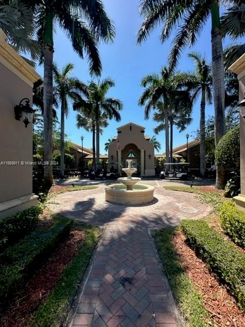 1480 NE 33rd Ave 110, Homestead, Florida 33033, 3 Bedrooms Bedrooms, ,2 BathroomsBathrooms,Residentiallease,For Rent,1480 NE 33rd Ave 110,A11569911